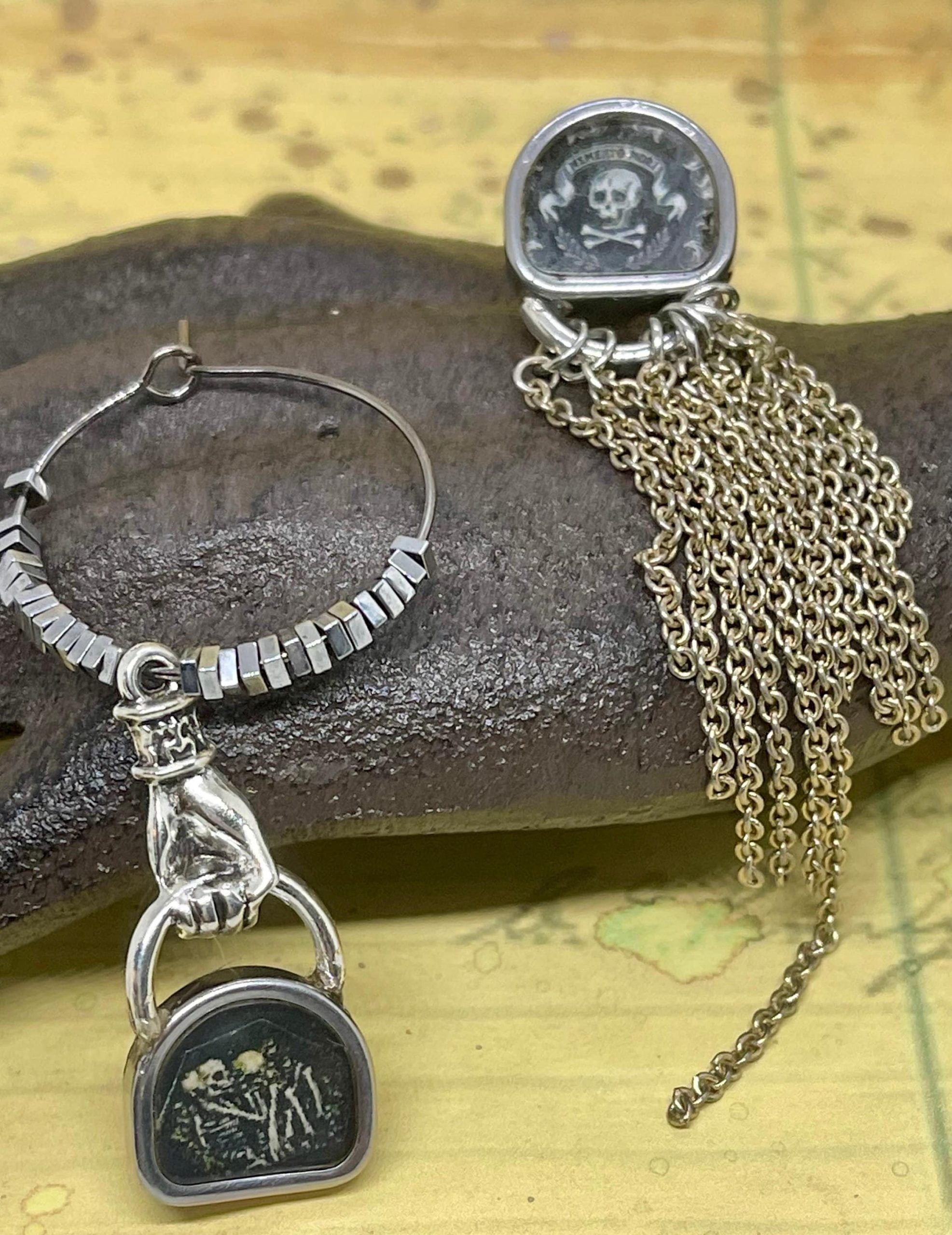 Asymmetrical Tombstone Earrings: Memento Mori Mourning Jewelry - Image 4