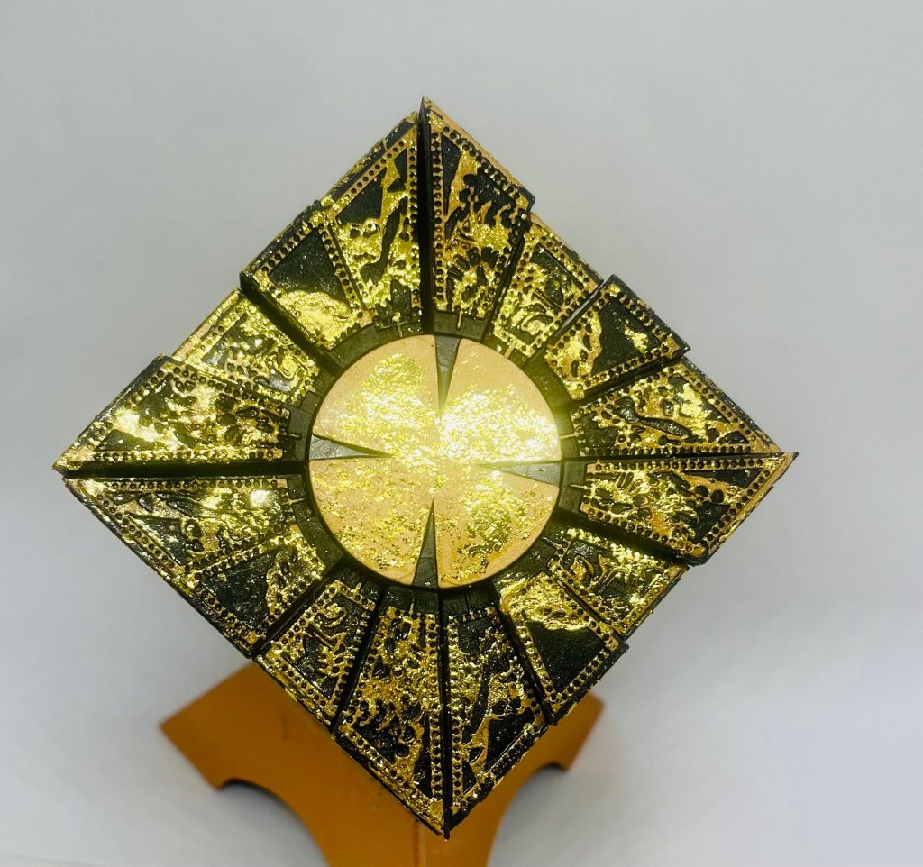 Hellraiser Puzzle Box: Functional Movie Prop Replica with Gift