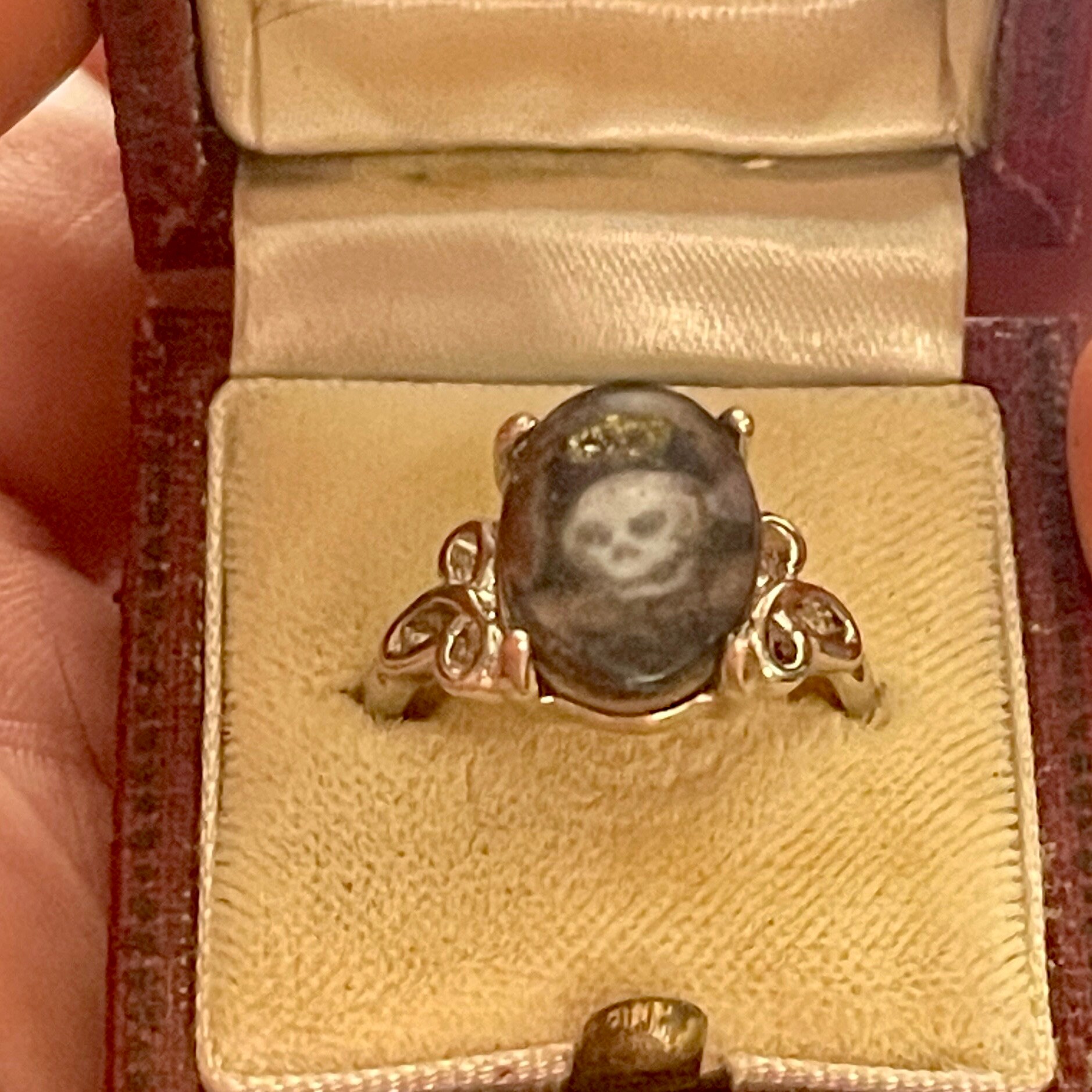 Victorian Memento Mori Skull Ring: Antique Style Silver Mourning Jewelry - Image 7