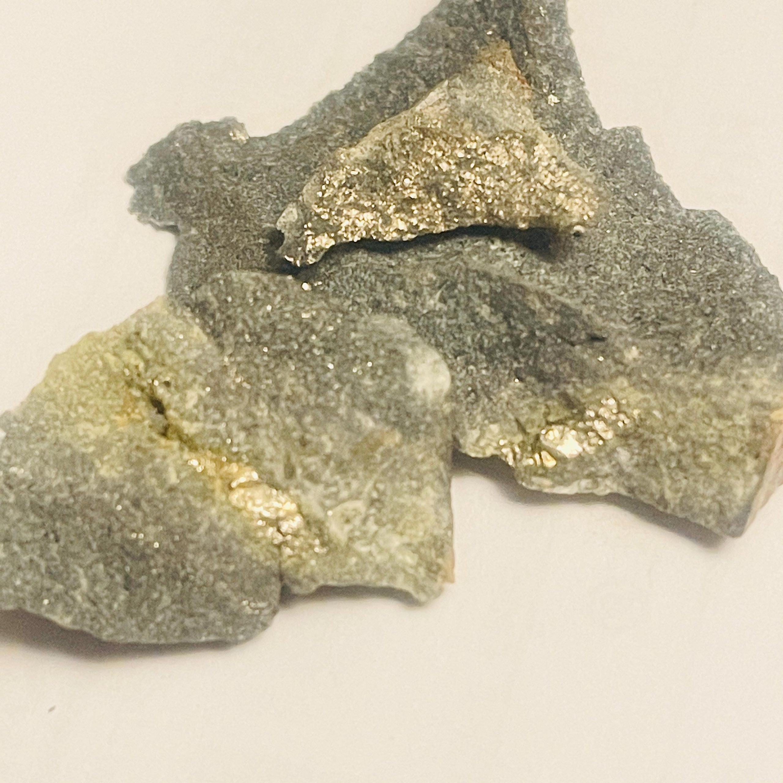 Sierra Foothills Gold Specimen Lot - Quartz & Gold Ore