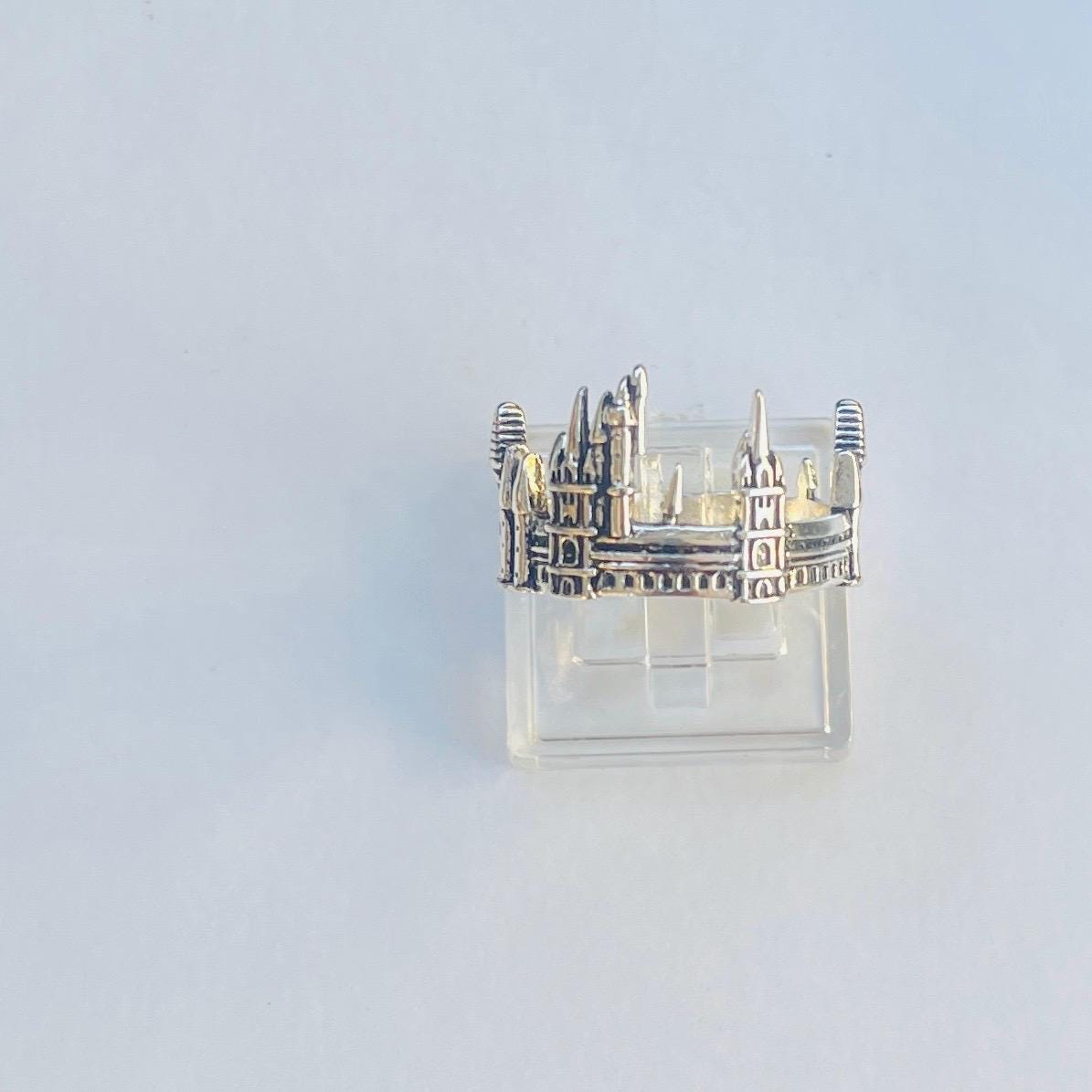 Gothic Silver Castle Ring: Fairytale City Skyline - Image 2