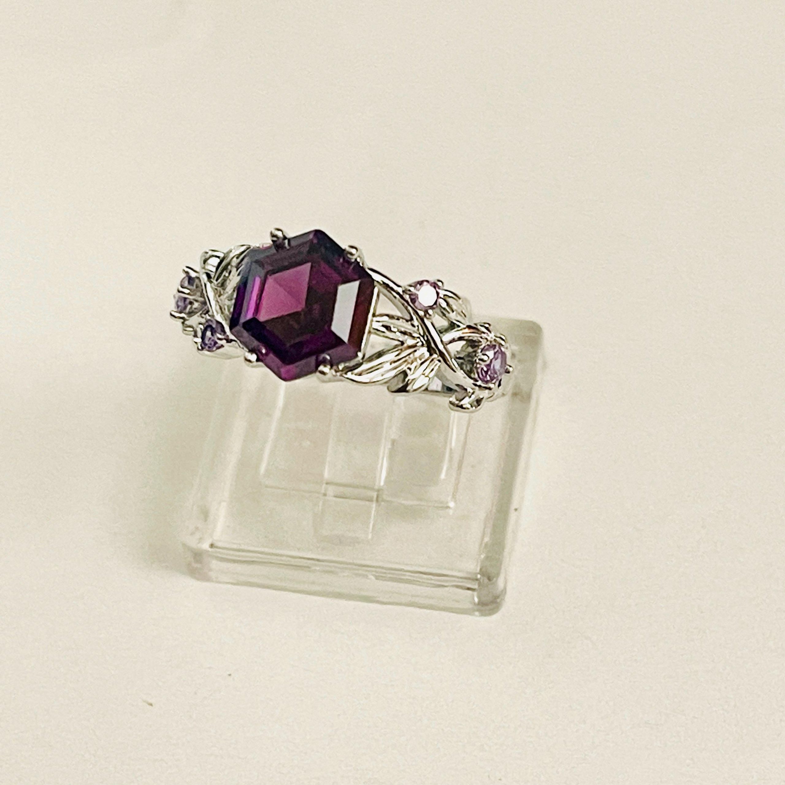 Vintage Purple Hexagon Gemstone Ring - Silver Fairytale Style - Image 5