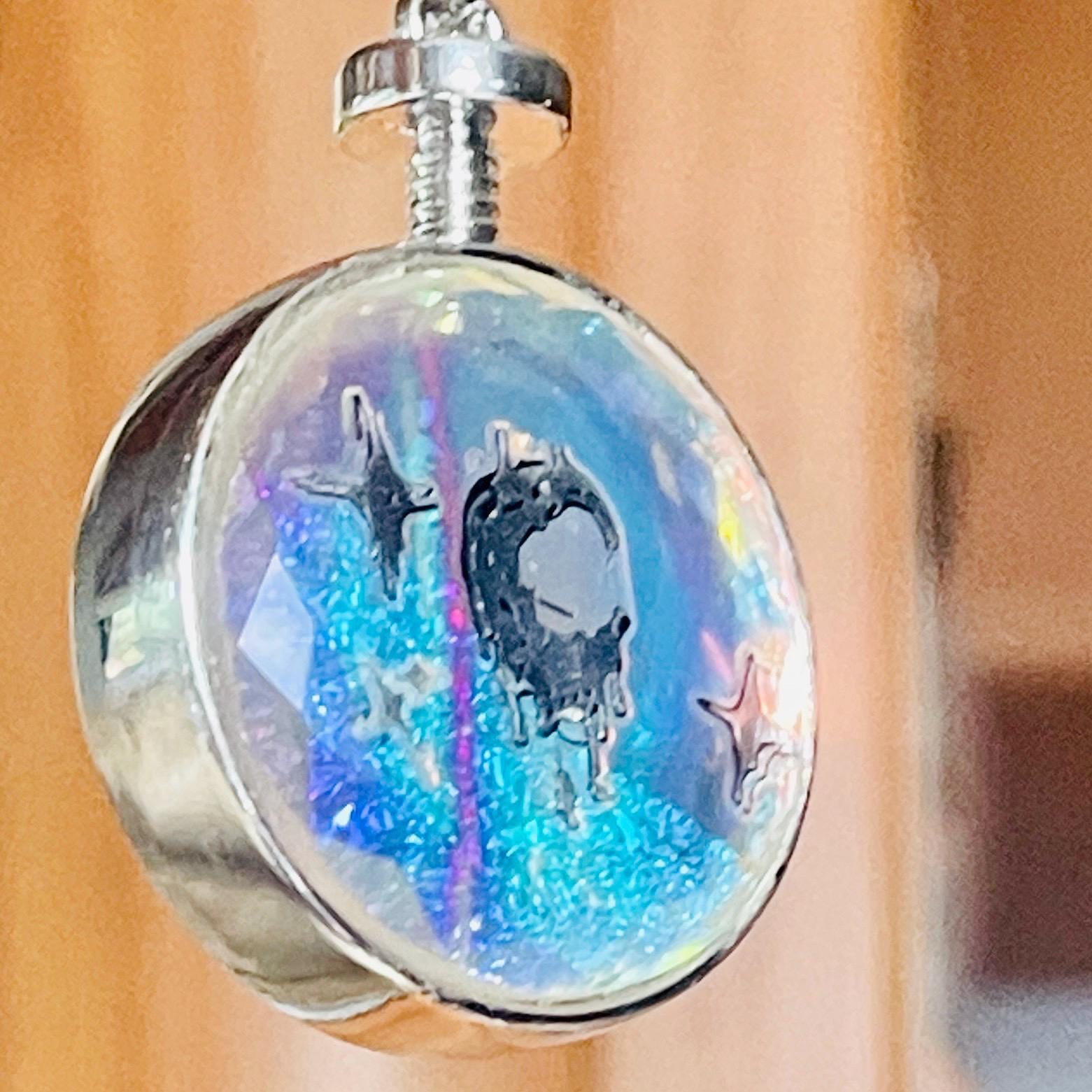 Handmade Glass Memorial Locket: Diamond Shaker Crystal Pendant, Moon & Stars - Image 6