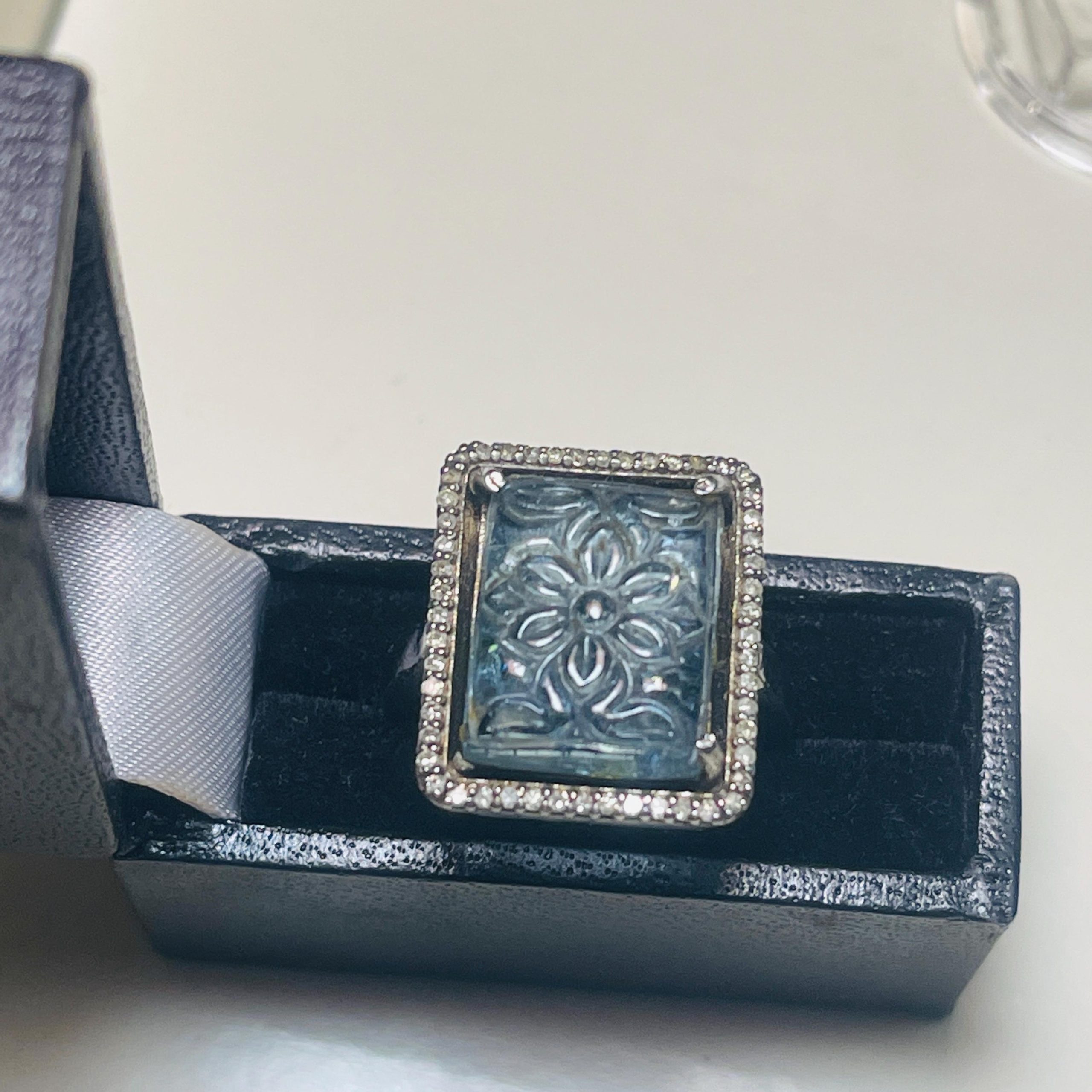 Carved Aquamarine Diamond Ring: Sterling Silver, Size 7.5 - Image 6