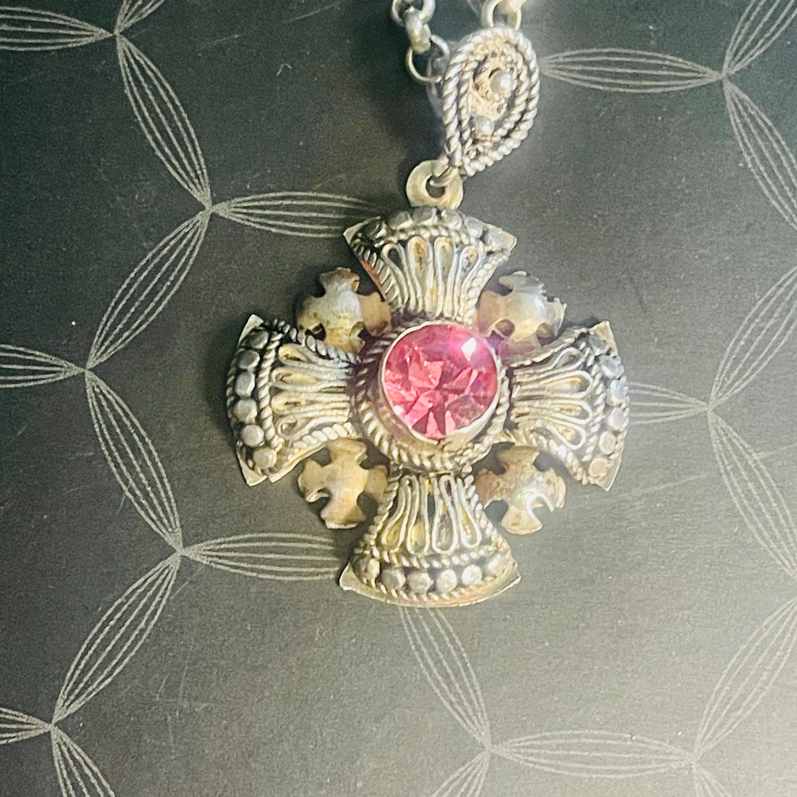 Vintage Sterling Silver Maltese Cross Pendant: Pink Sapphire Bethlehem Crusader - Image 5