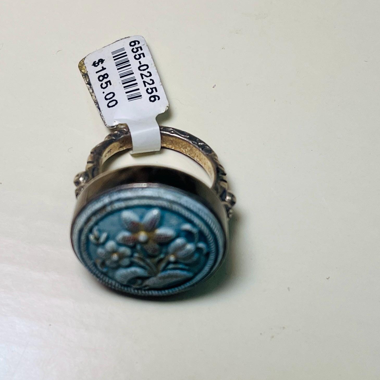Vintage Sterling Silver Floral Button Ring - Size 7.5 - Image 9