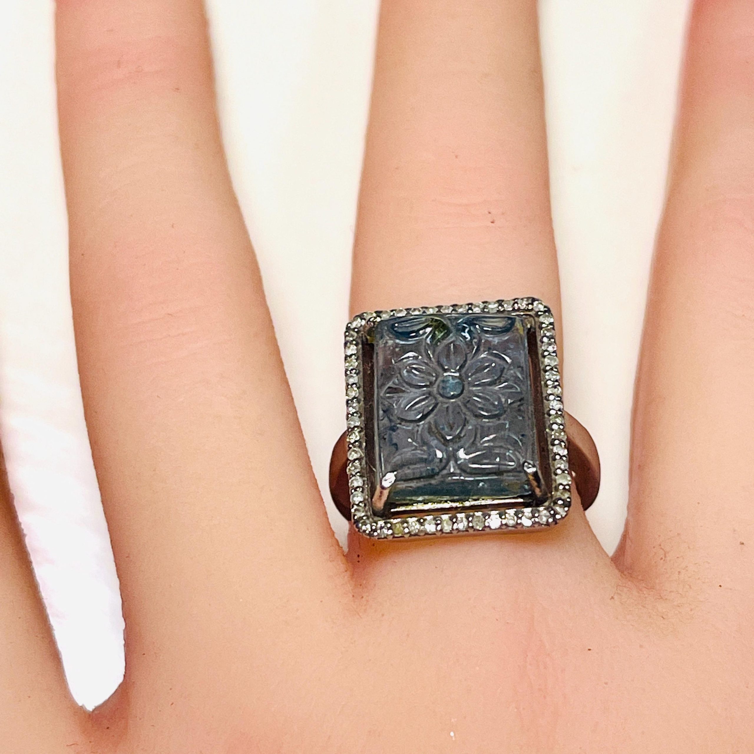 Carved Aquamarine Diamond Ring: Sterling Silver, Size 7.5 - Image 3