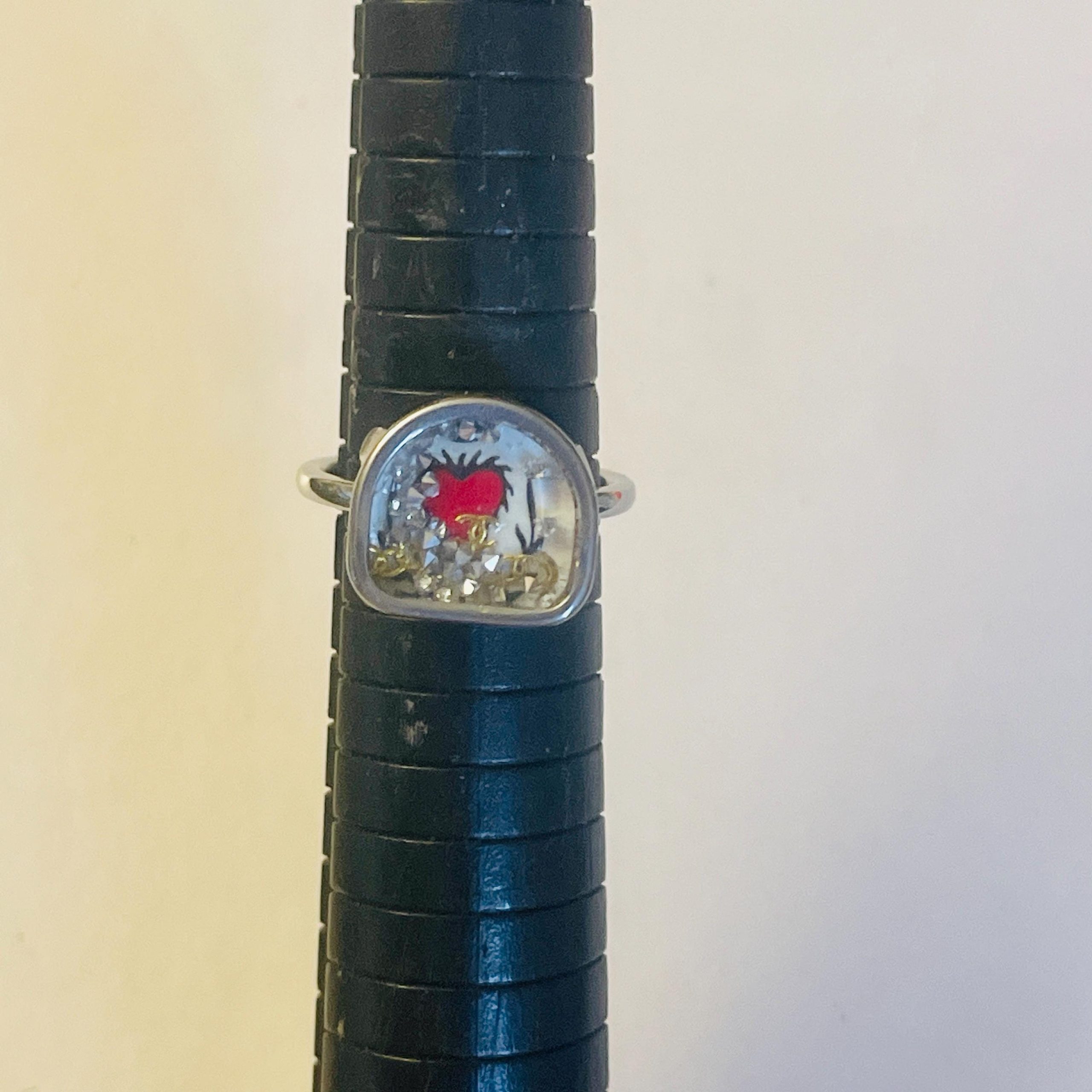 Memento Mori Skull Ring: Sacred Heart, Lost Love Letters Detail - Image 10