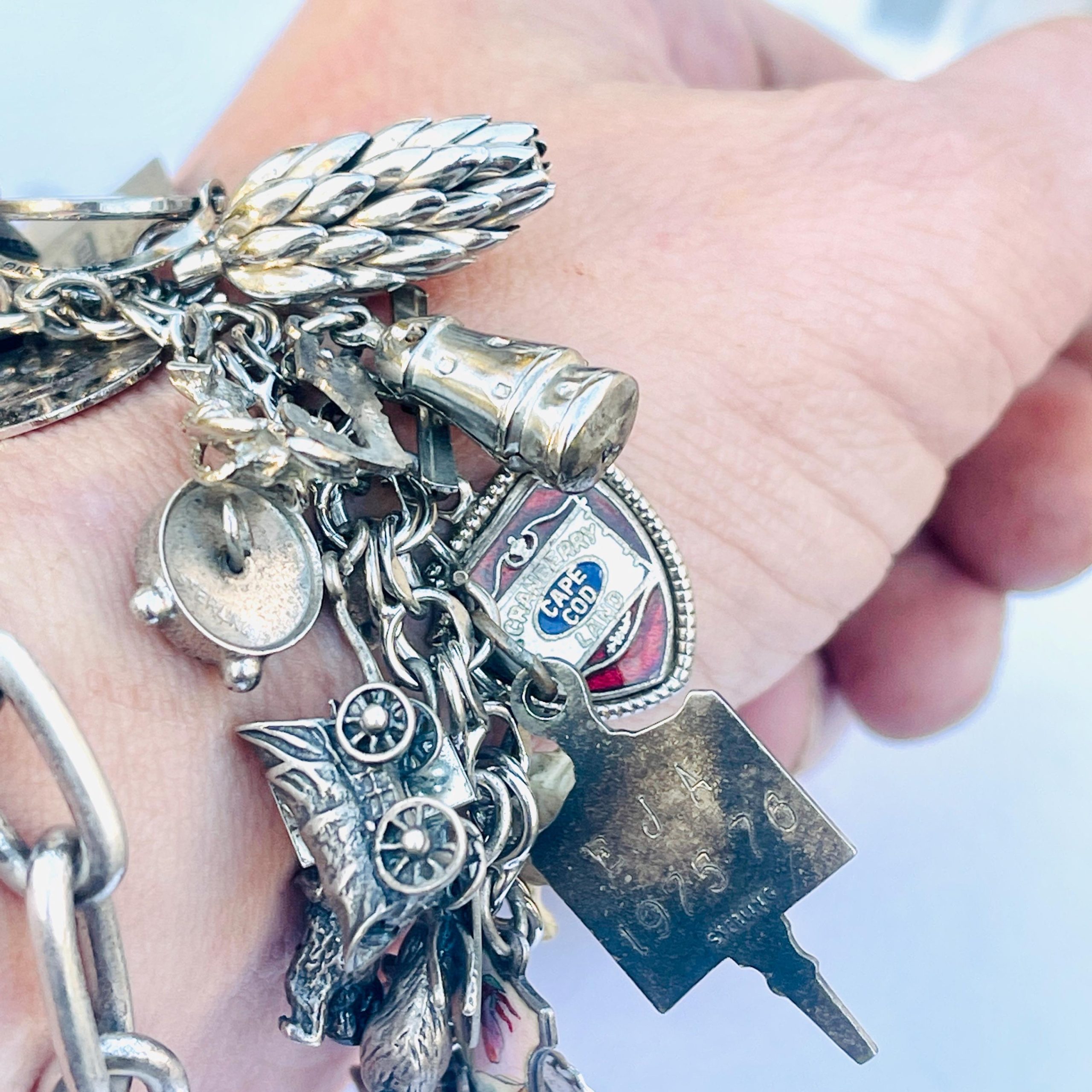 Vintage Sterling Silver Charm Bracelet: Movable Charms, Historical Design - Image 9
