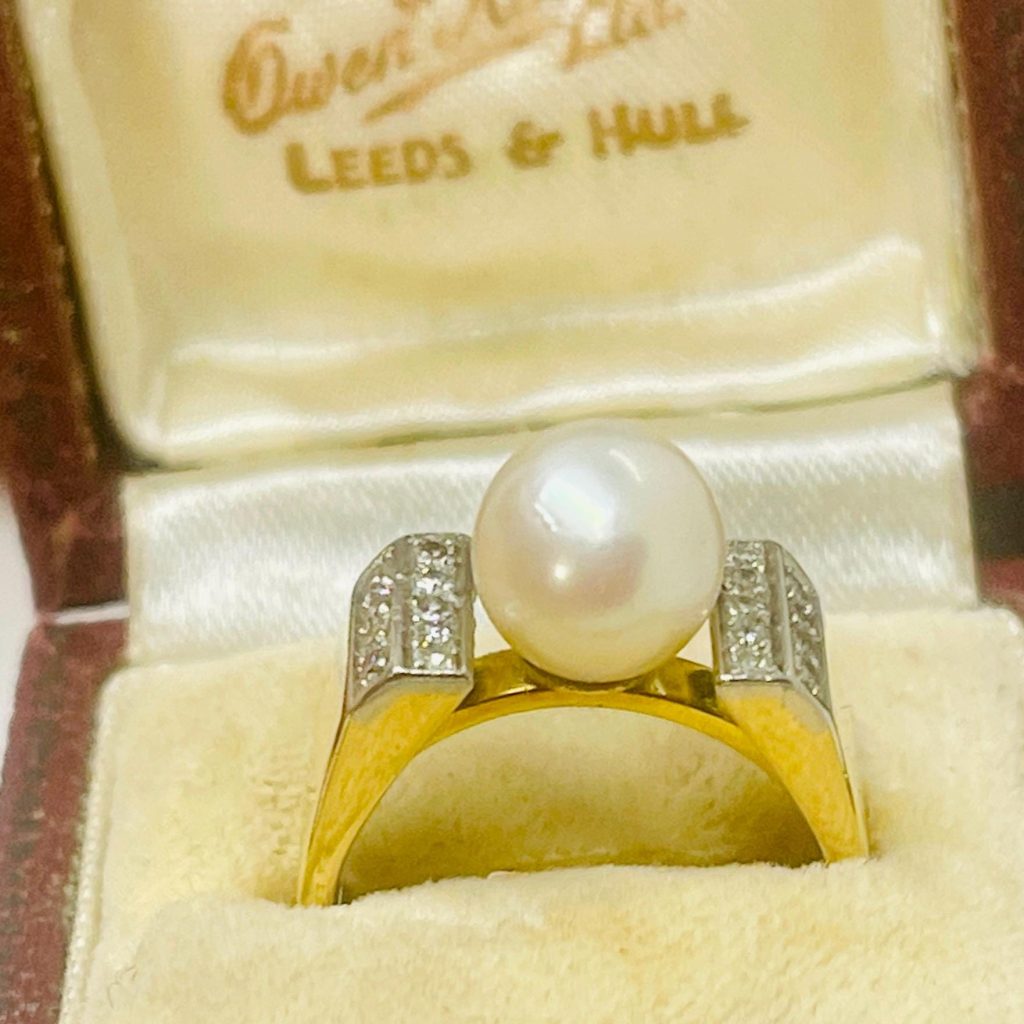 Vintage 18k Yellow Gold Pearl Diamond Ring - Size 6