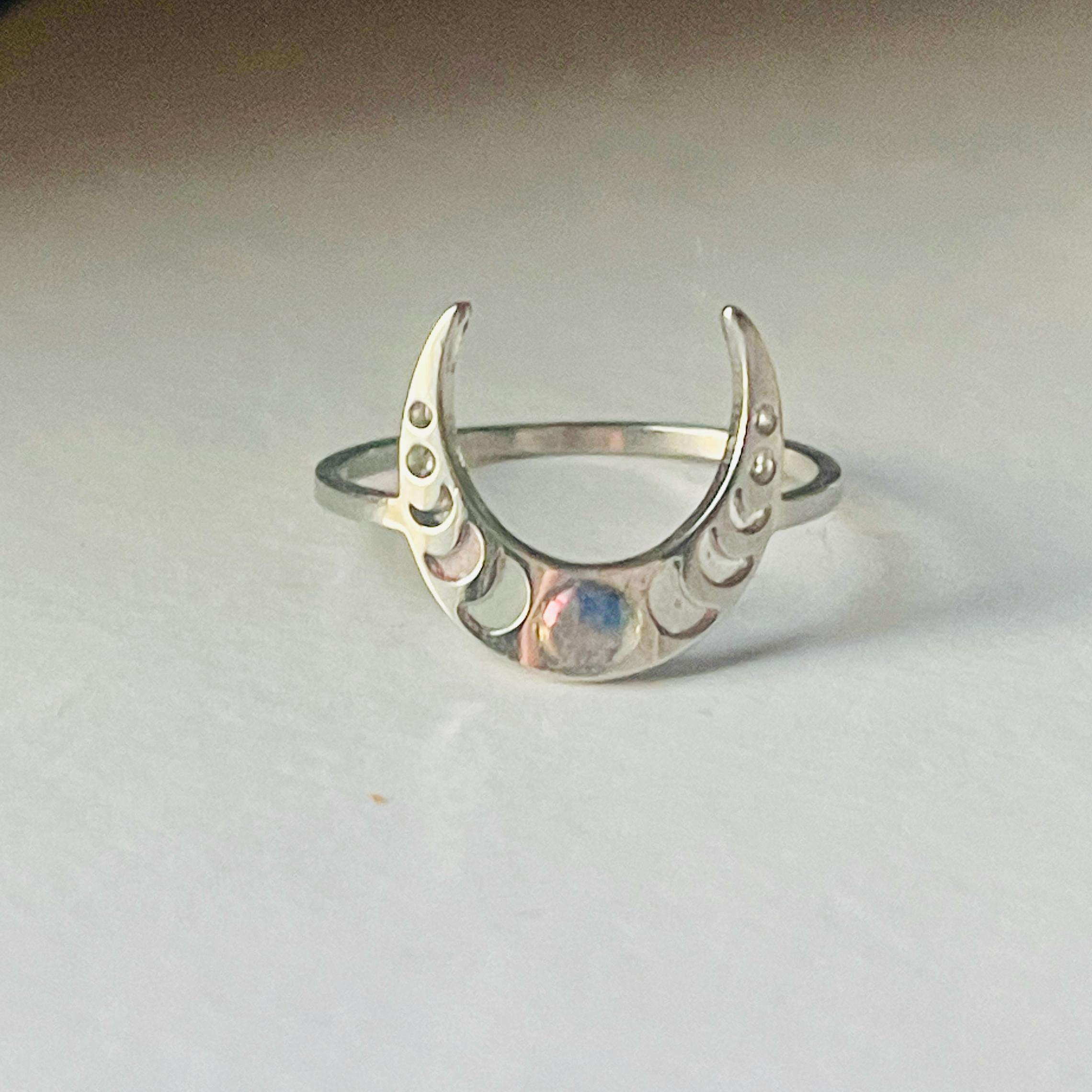 Gothic Moon Phase Ring: Color Changing Moonstone, Wiccan Jewelry - Image 2