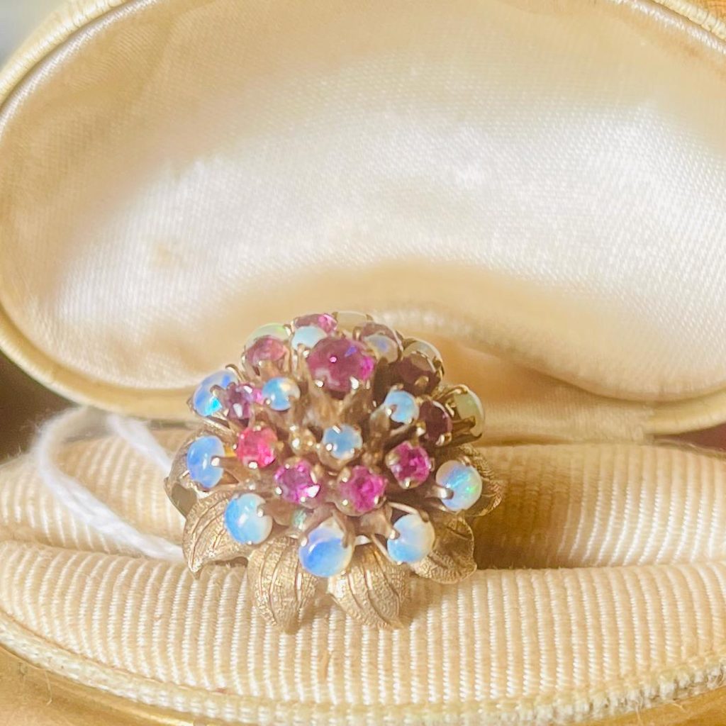 14kt Yellow Gold Opal Sapphire Ring - Size 5.5