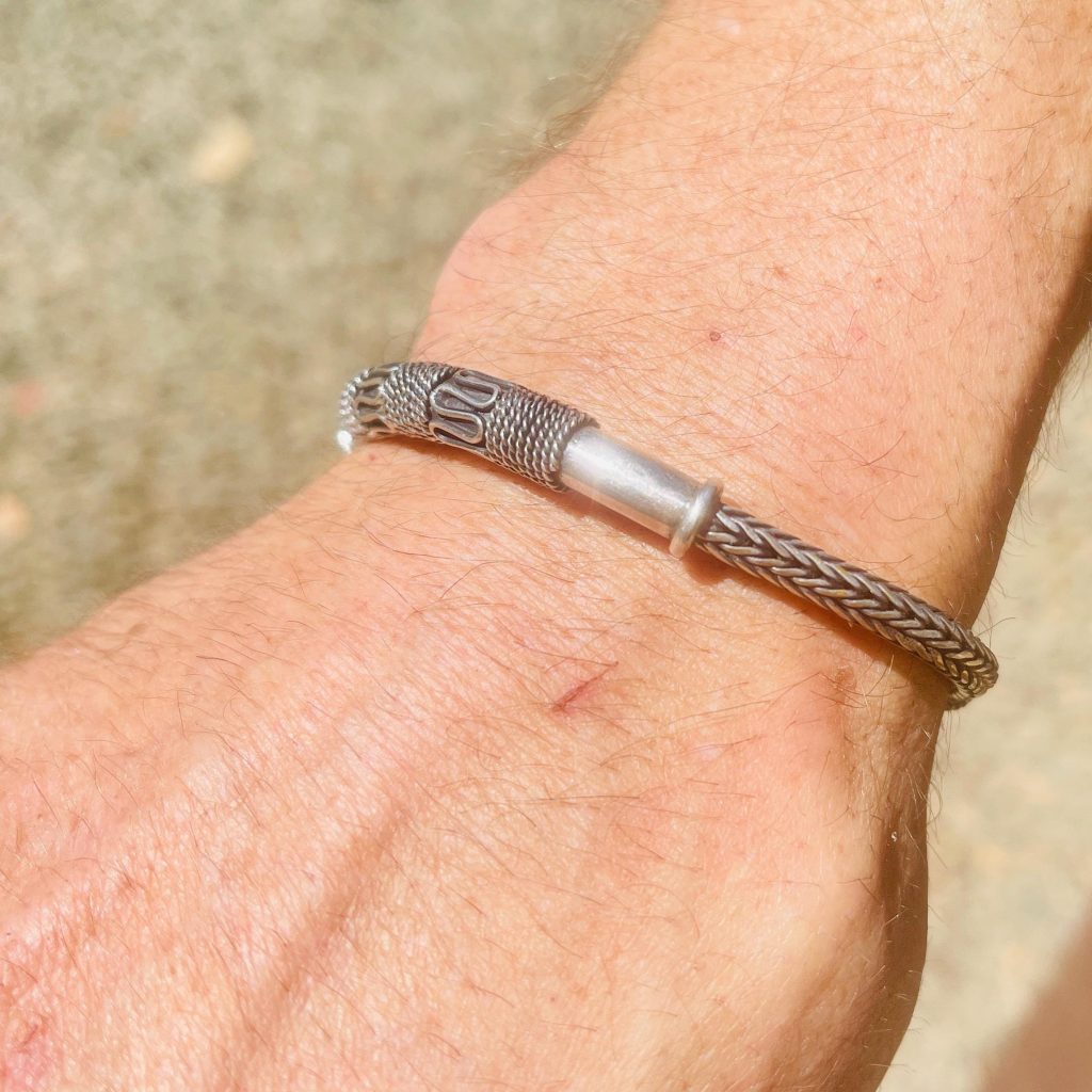 Vintage Balinese Sterling Silver Bracelet - Heavy Solid Chain, 8 Inch