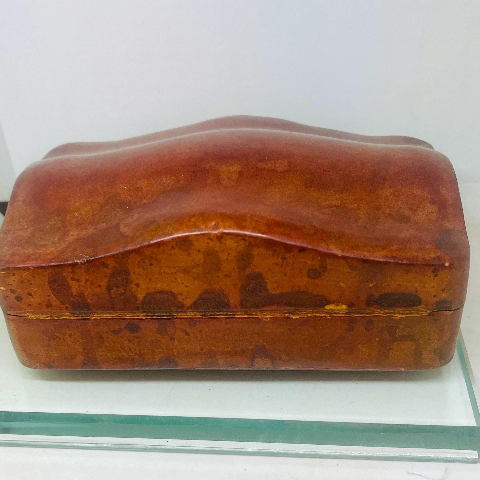 Antique Italian Leather Jewelry Box: Red Leather Keepsake, Old World Decor - Image 2