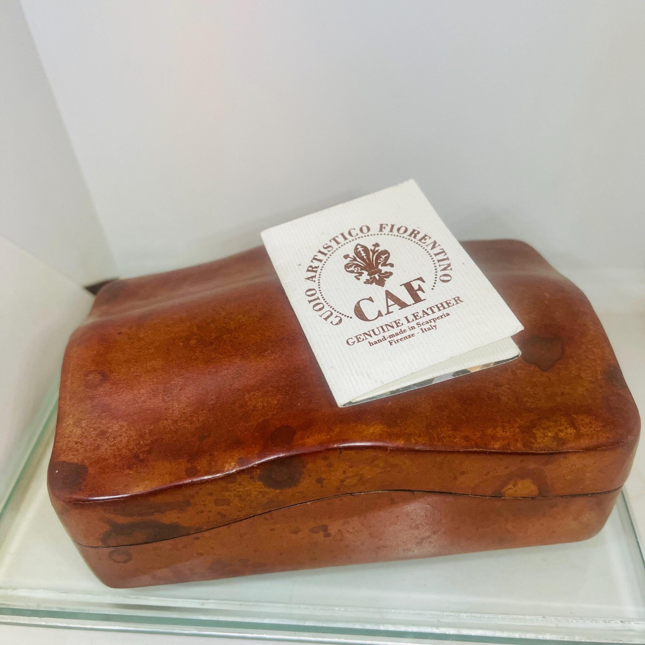 Antique Italian Leather Jewelry Box: Red Leather Keepsake, Old World Decor - Image 5