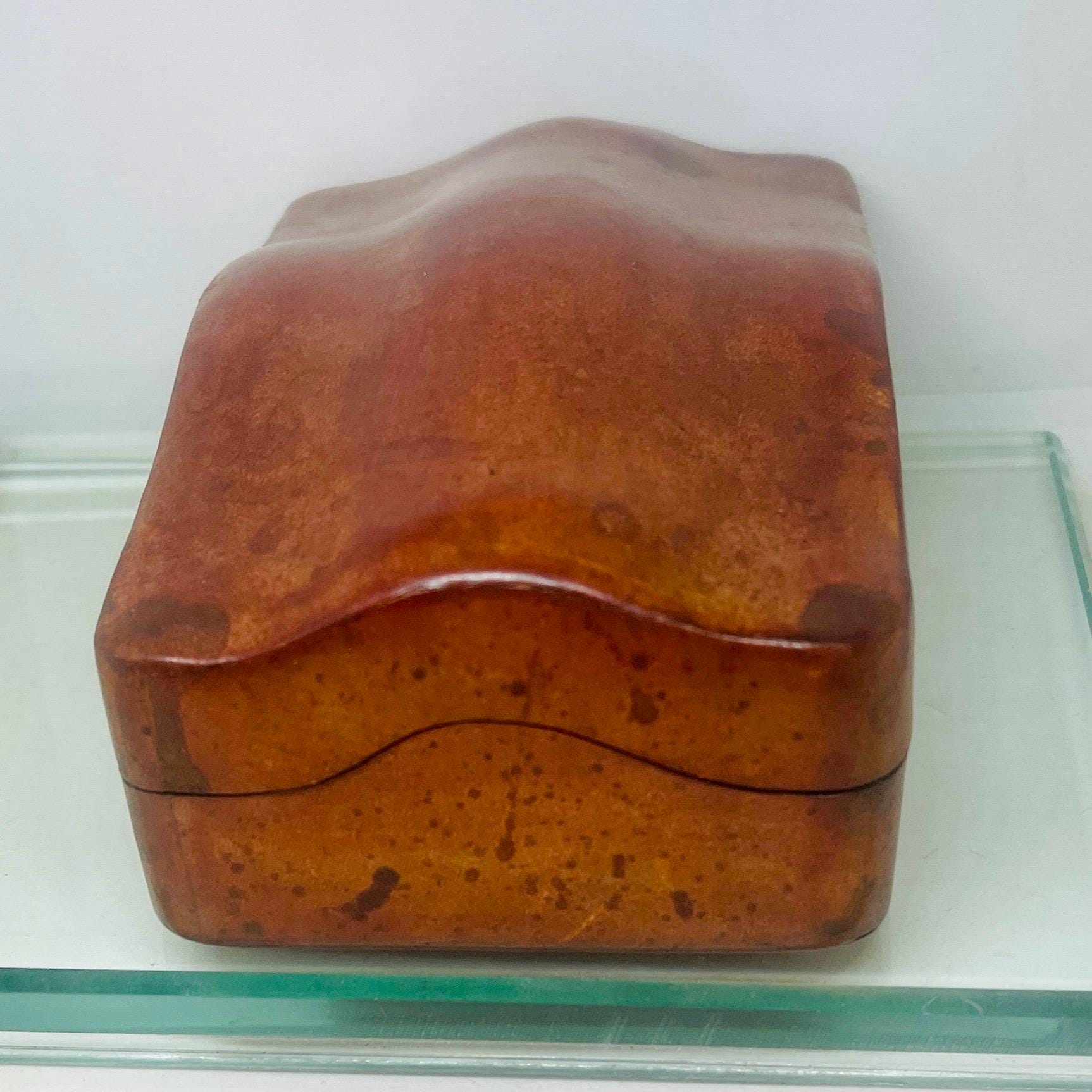 Antique Italian Leather Jewelry Box: Red Leather Keepsake, Old World Decor - Image 6