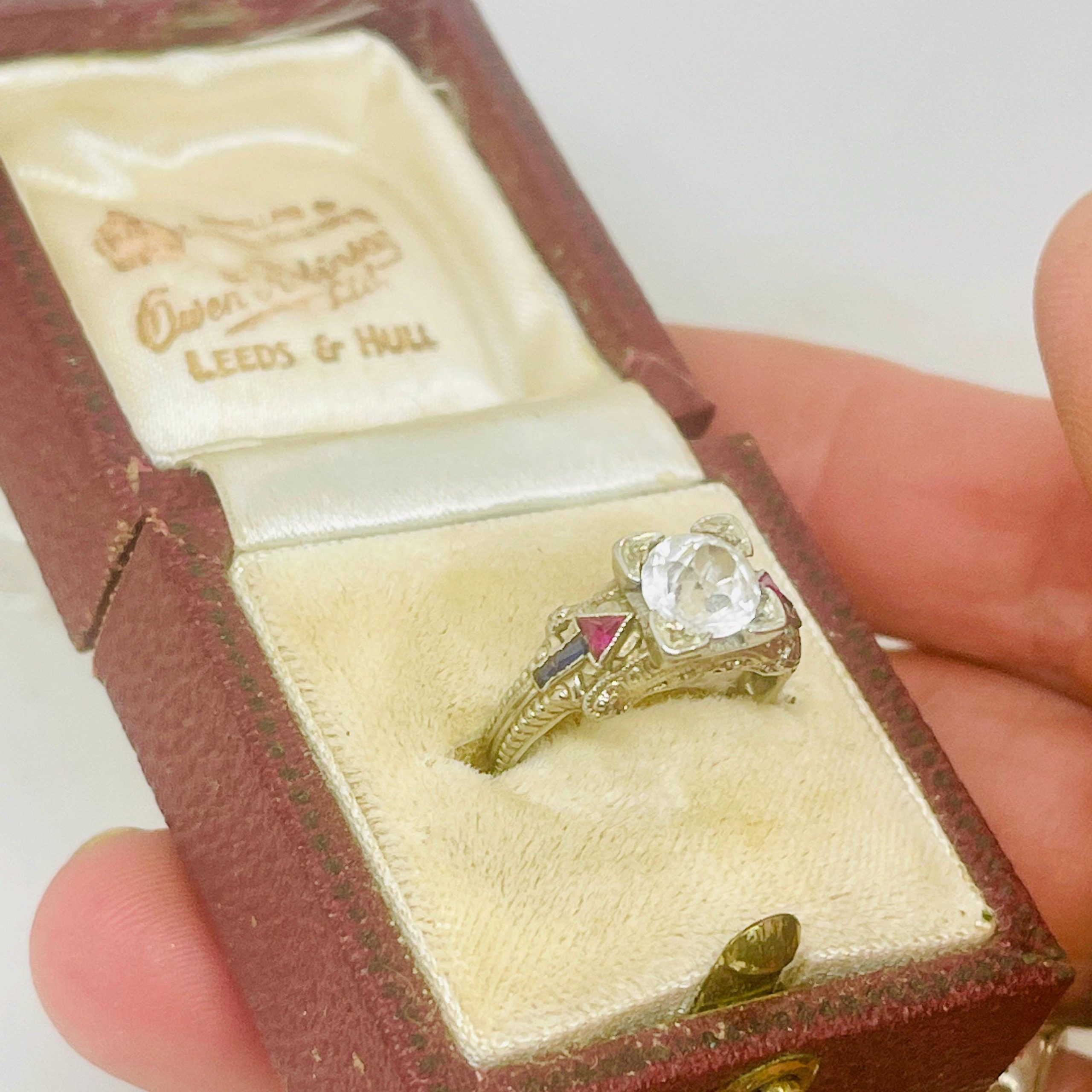 Vintage Diamond Sapphire Ruby Ring: 18k White Gold Anniversary Ring, Size 5 - Image 5