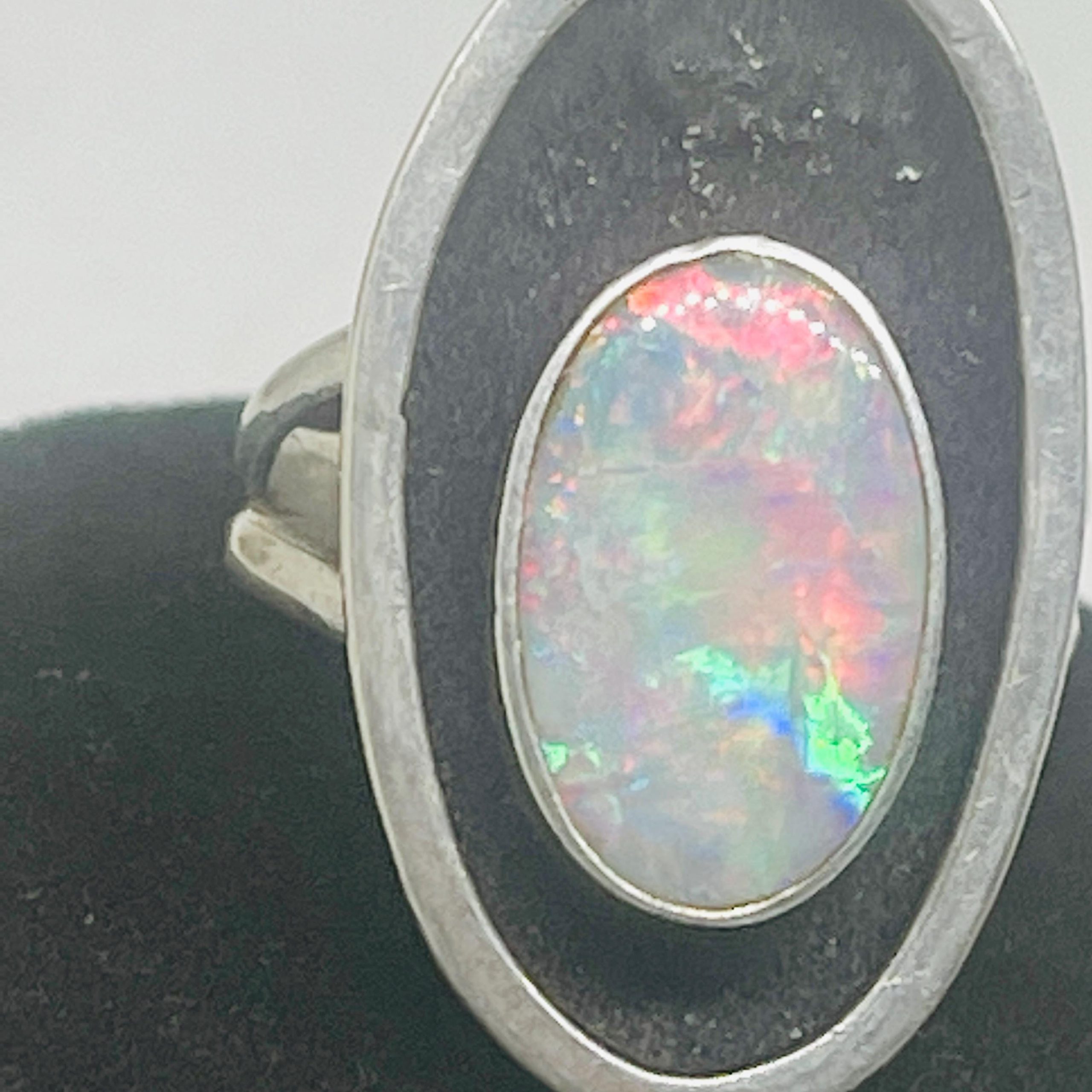 Vintage Australian Opal Sterling Silver Ring - Size 9 - Image 9