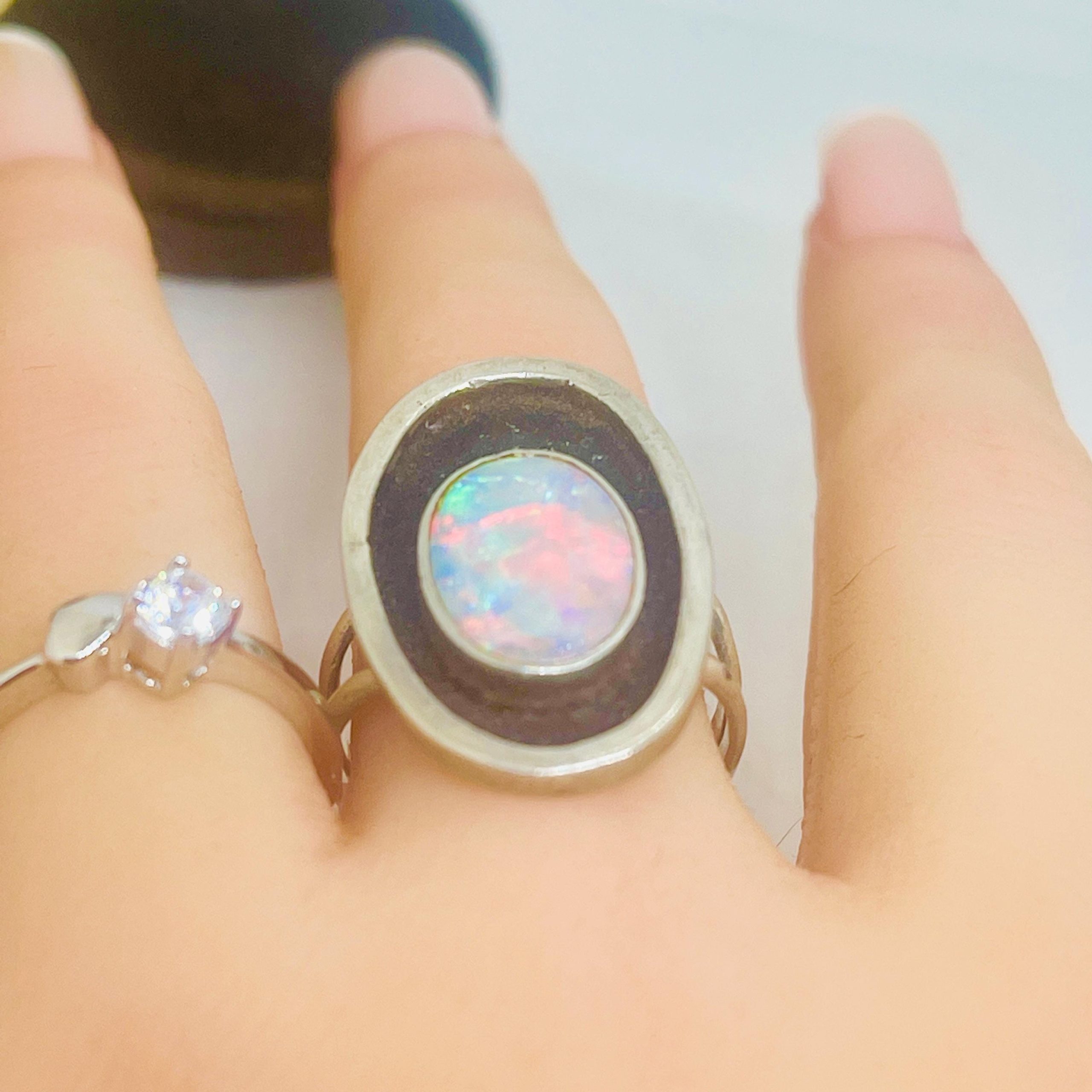Vintage Australian Opal Sterling Silver Ring - Size 9 - Image 10