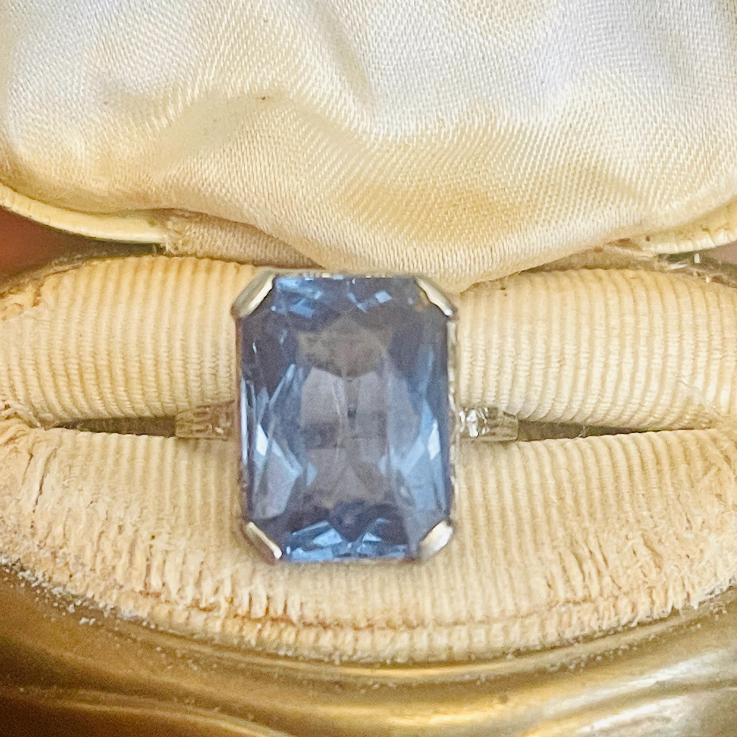 Art Deco 14kt gold Ring: Cornflower Blue Topaz, Diamond Accents, Size 9.5 - Image 7