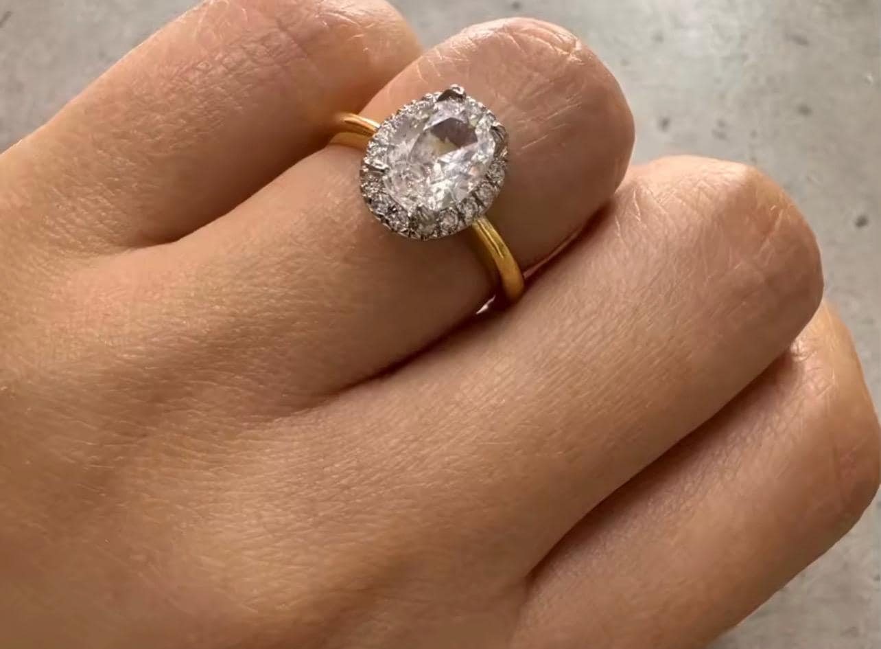 Classic Engagement Ring, Oval, Halo Ring Yellow Gold Vermeil Ring - Image 6
