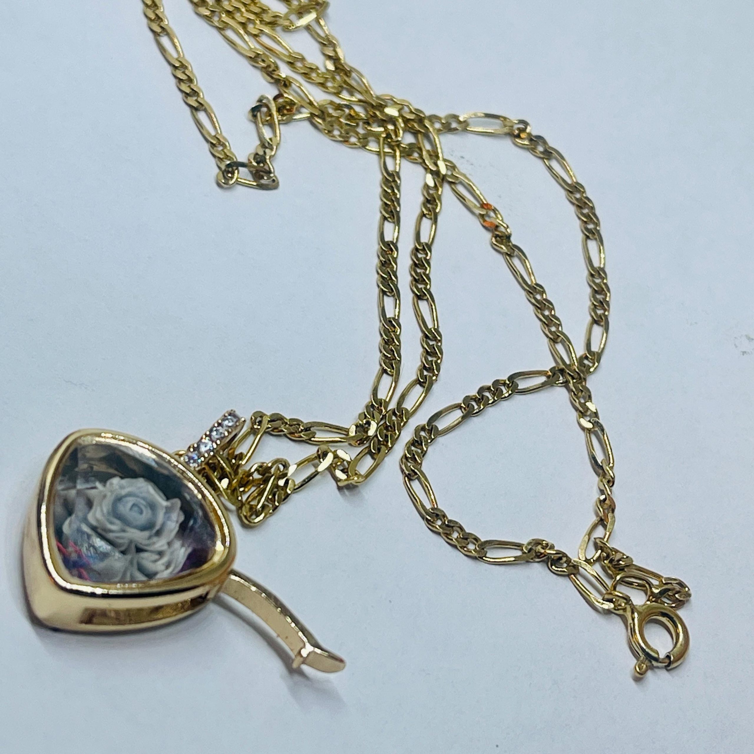 Handmade Small Memorial Locket Necklace: Stuart Crystal Style Faceted Glass - Image 5