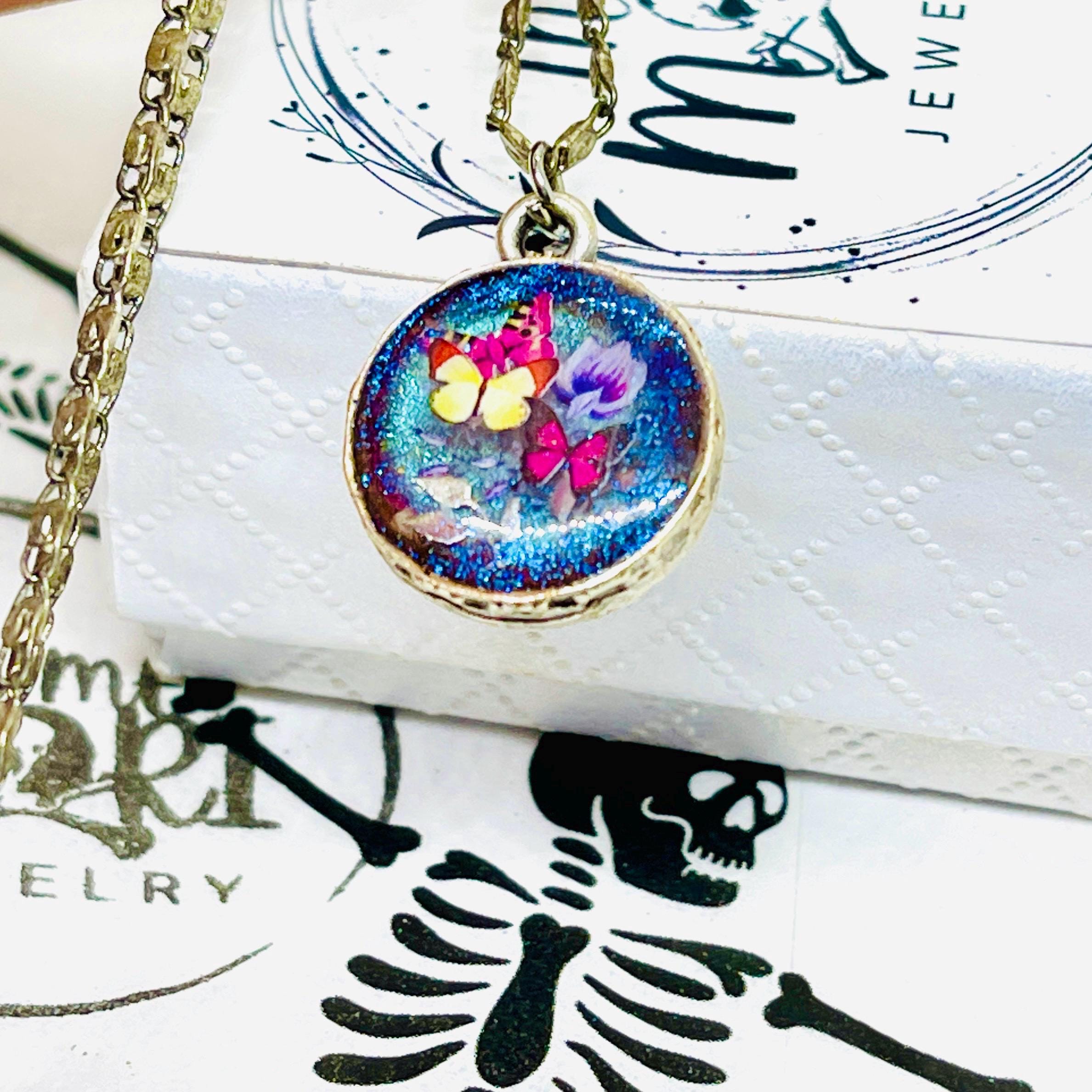 Memento Mori Sterling Silver Pendant: Gothic Skull Necklace - Image 9