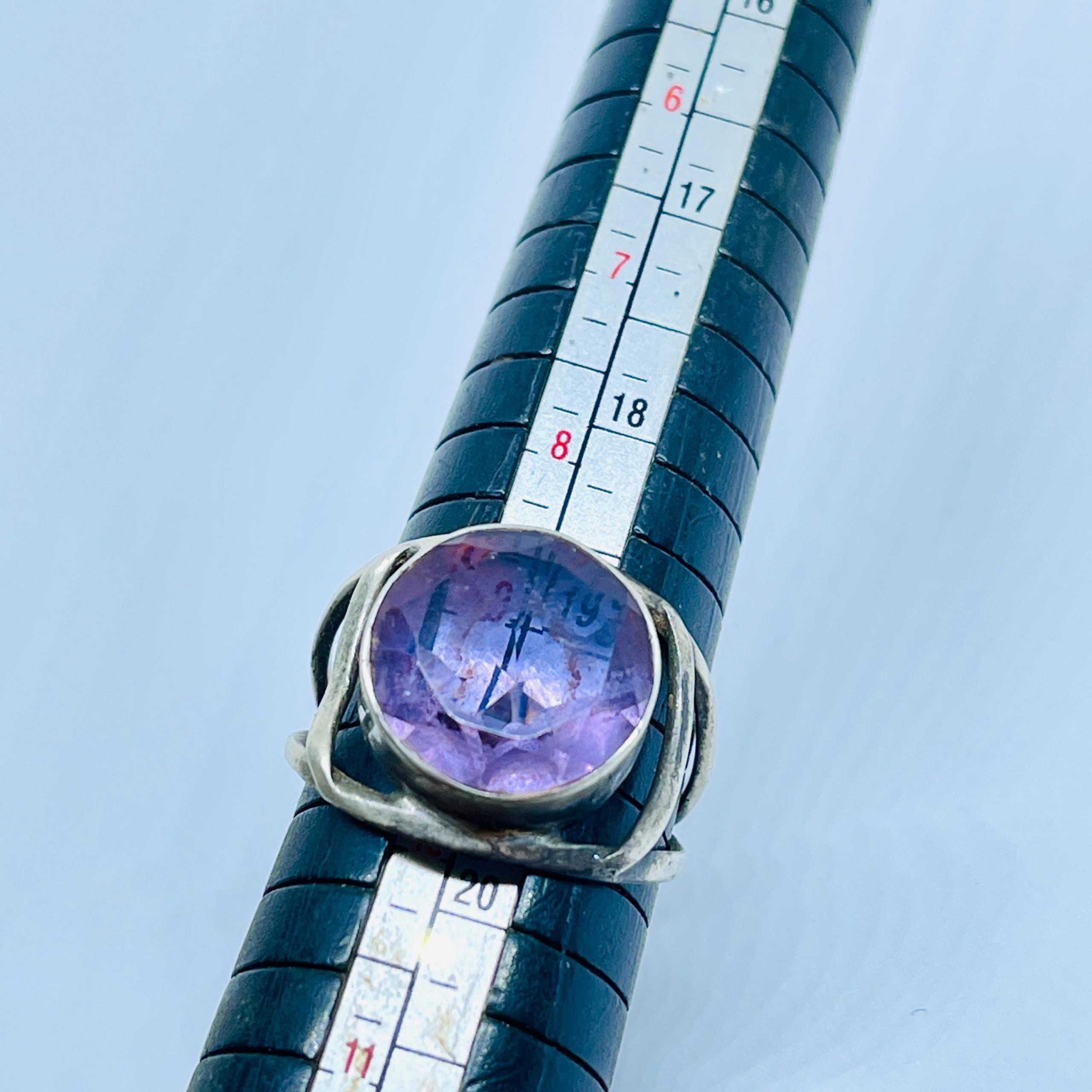 Vintage Amethyst Sterling Silver Ring - 1960s Domed Gemstone - Image 3