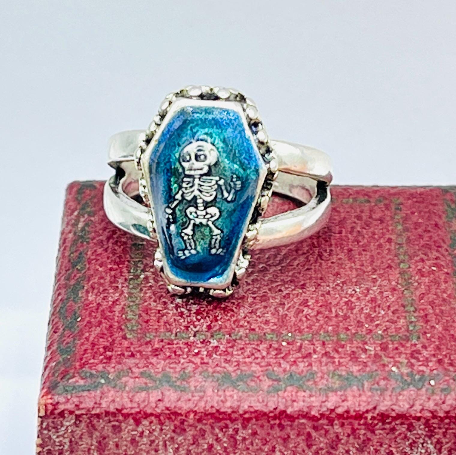 Memento Mori Ring: Gothic Green Blue Coffin, sterling silver - Image 7
