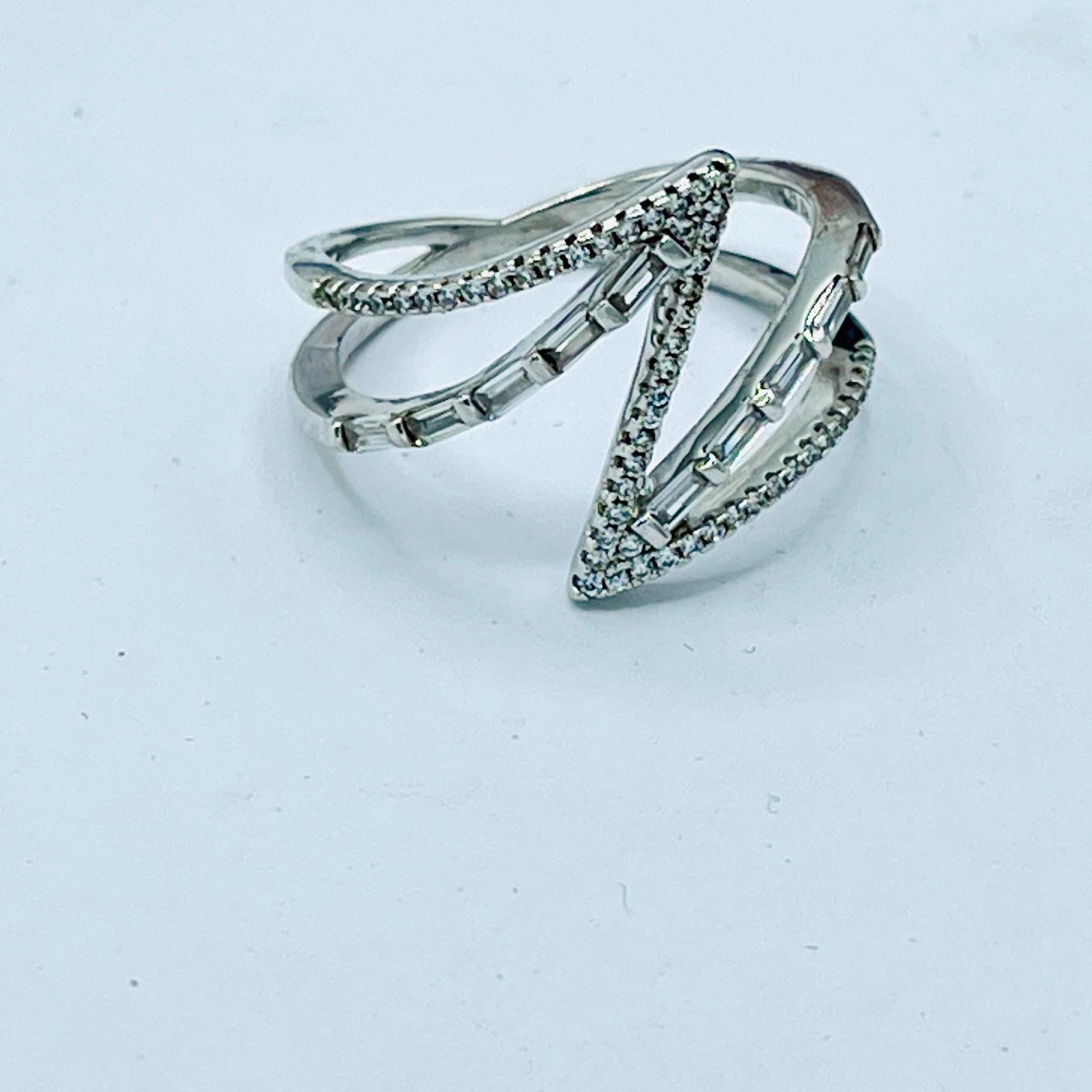 Vintage diamond baguette pave Ring- Sterling silver size 11 ring for her - Image 3