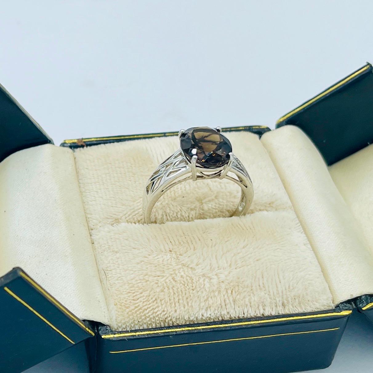 Vintage dark smoky quartz Ring- Sterling silver size 9.5 ring for her - Image 3