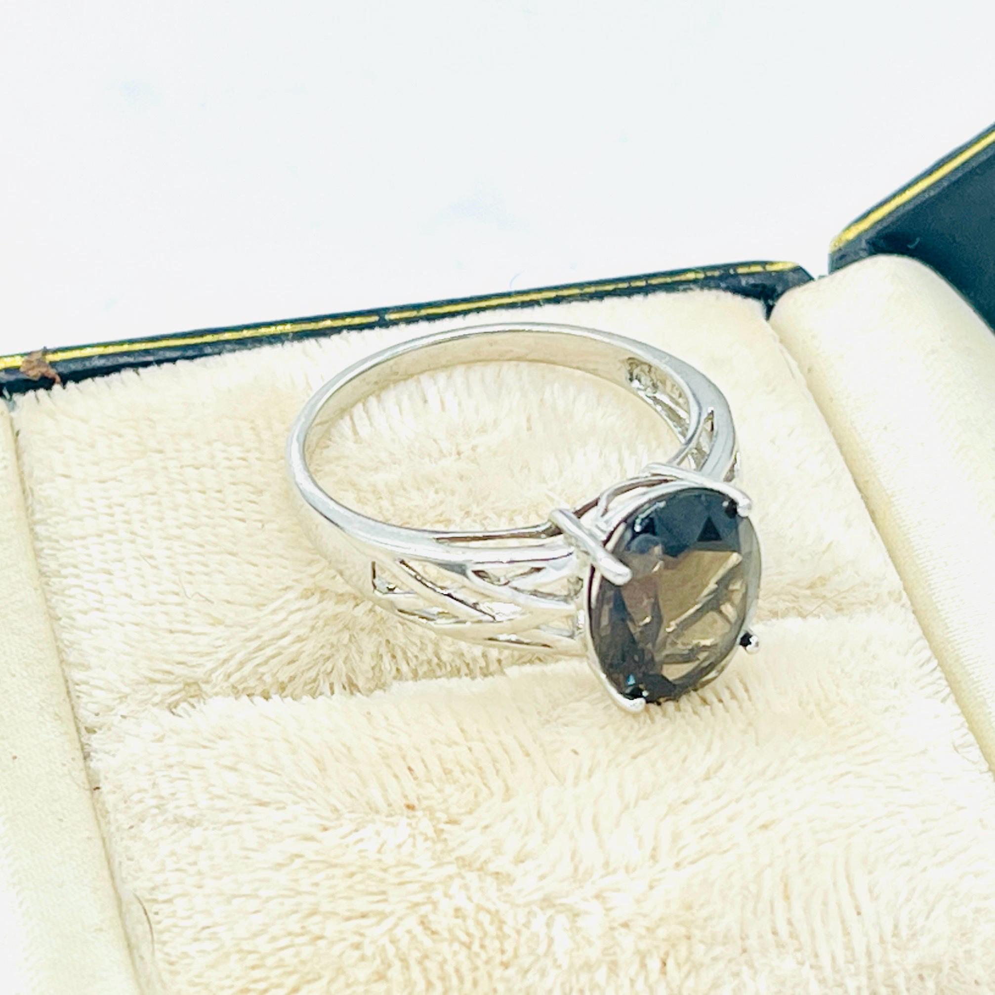 Vintage dark smoky quartz Ring- Sterling silver size 9.5 ring for her - Image 6