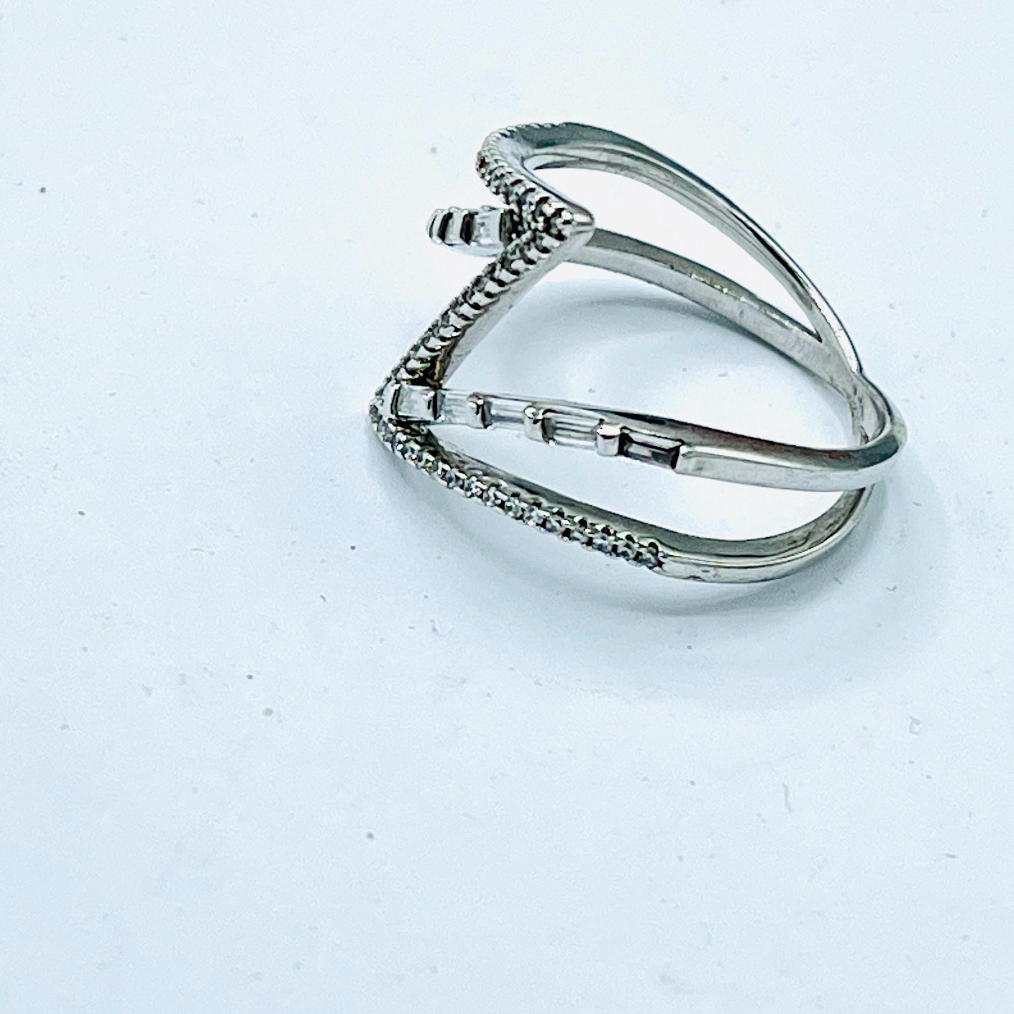 Vintage diamond baguette pave Ring- Sterling silver size 11 ring for her - Image 5