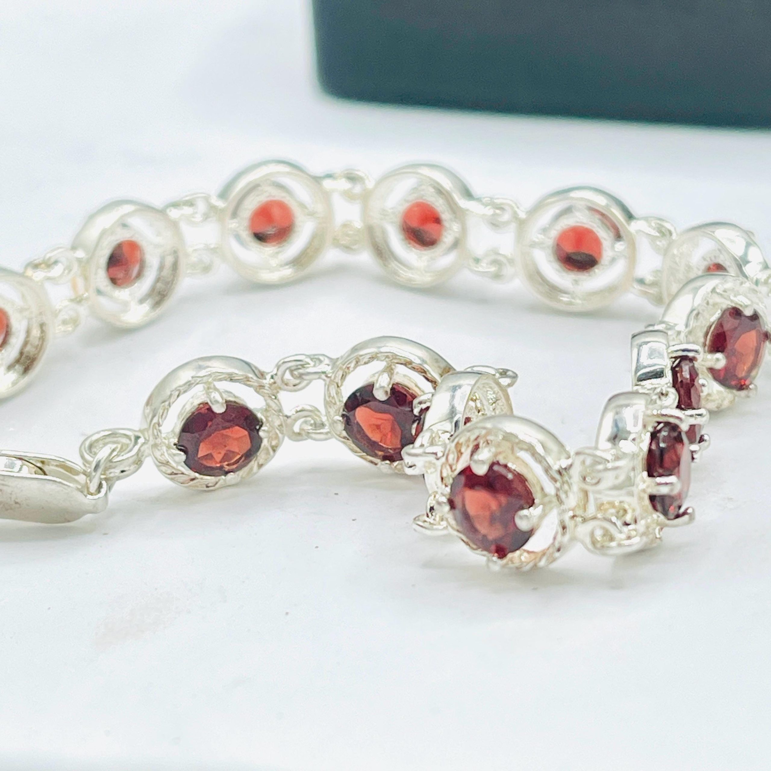 Art Deco Sterling Silver Garnet Bracelet: Vintage Almandine Gemstone Clasp - Image 4