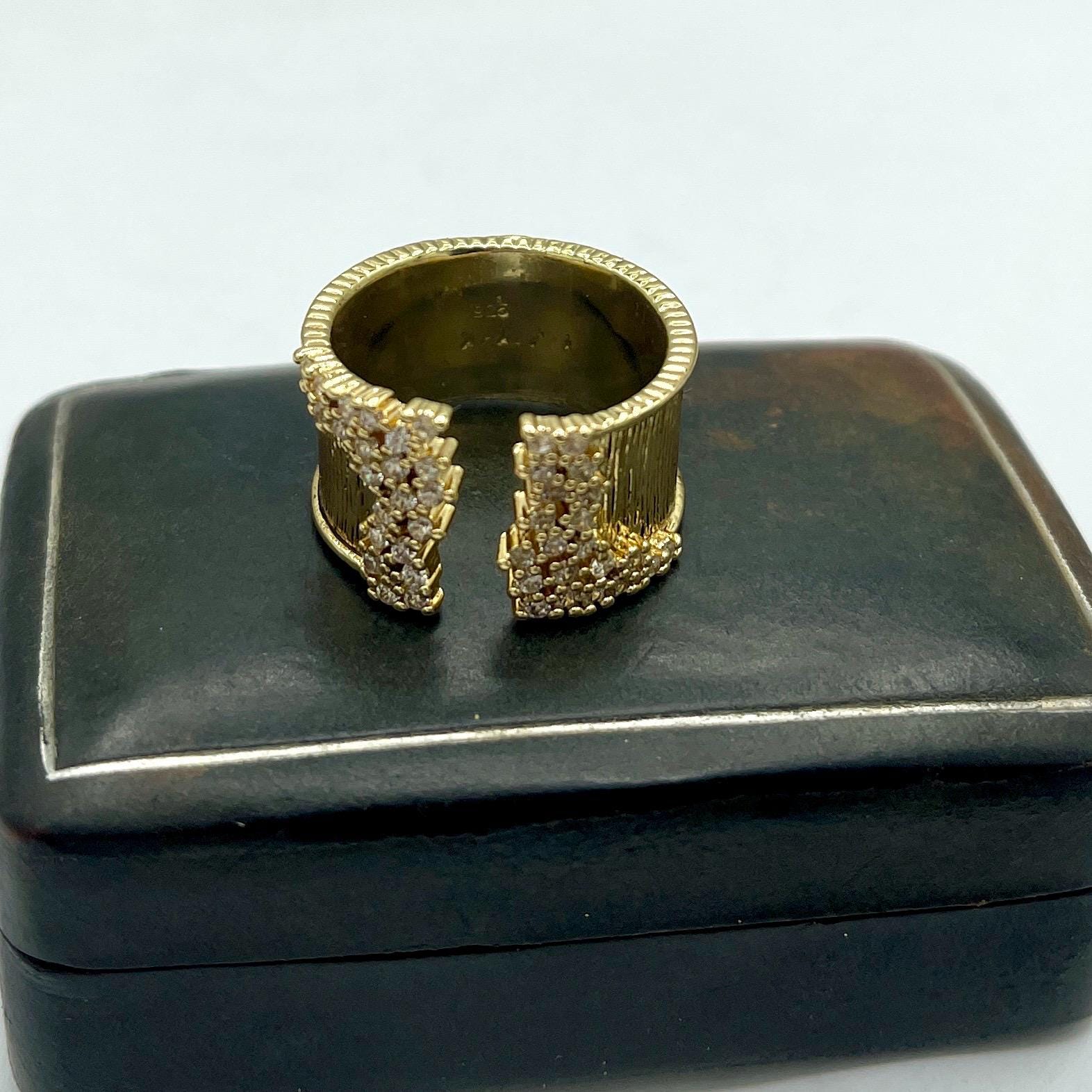 Vintage Luxury Ring, 18k Gold Vermeil, Simulated Diamond - Image 2