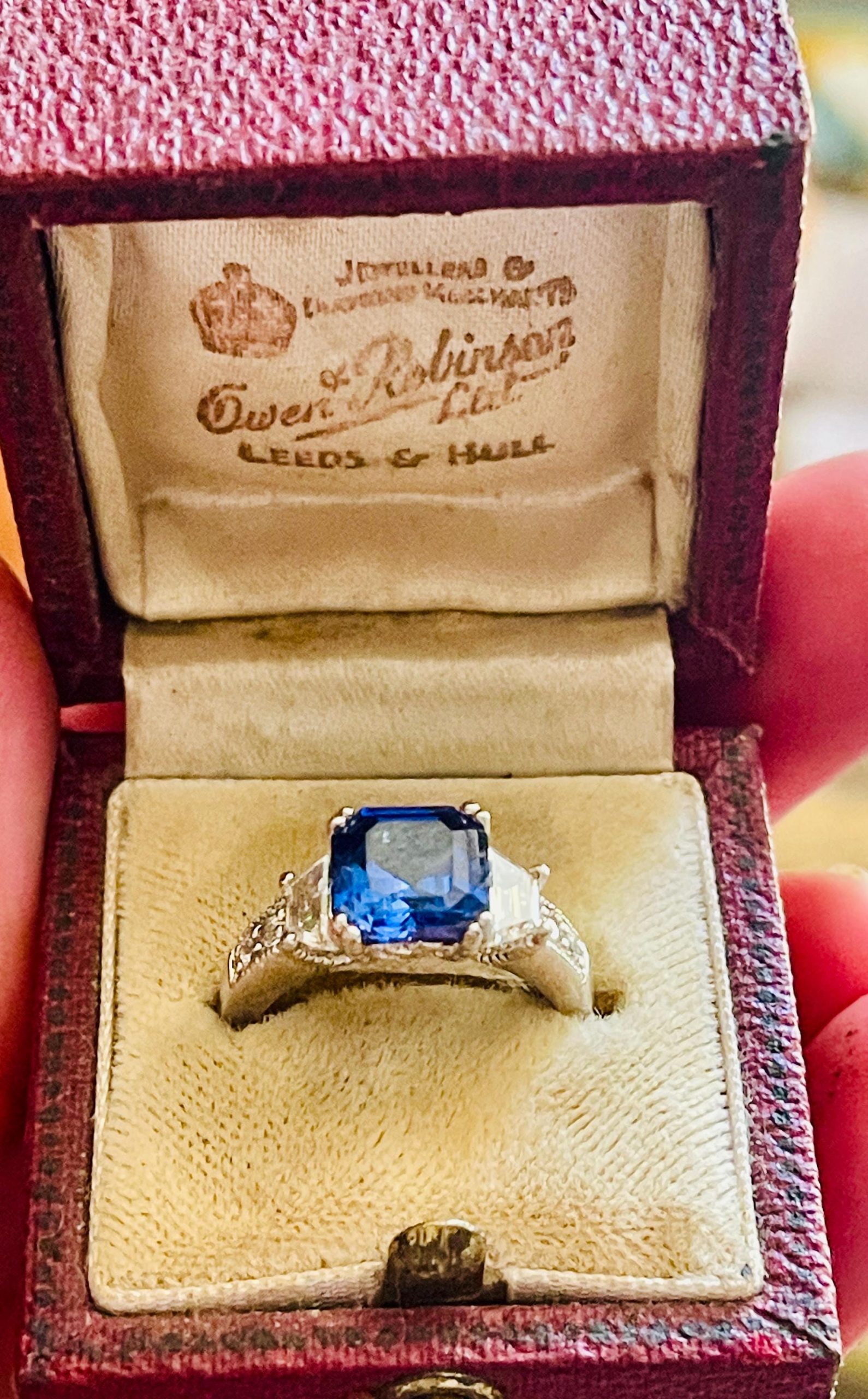 Vintage blue sapphire radiant cut Ring- Sterling silver size 5 ring for her - Image 9