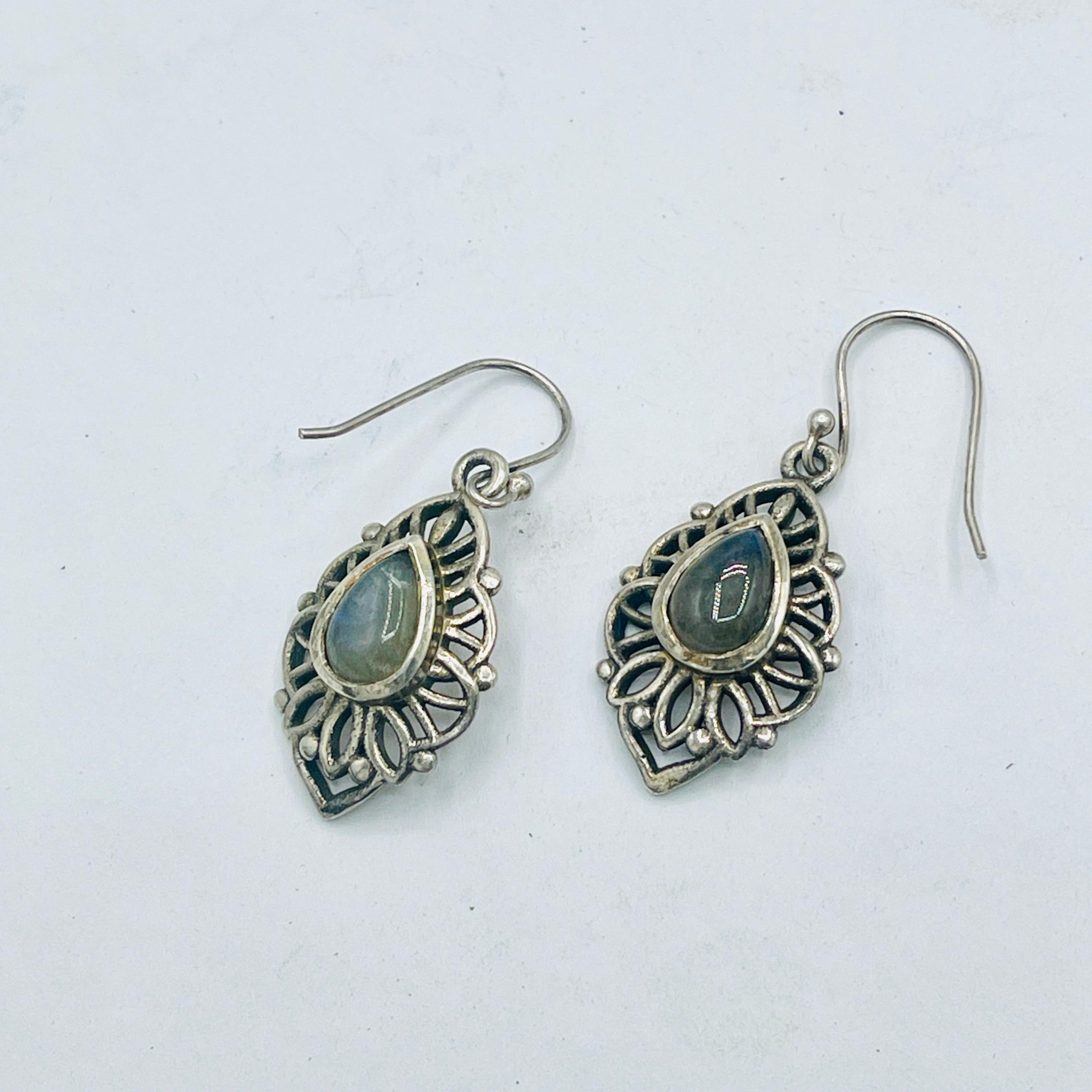 Vintage Blue labradorite sterling silver drop earrings - Image 8