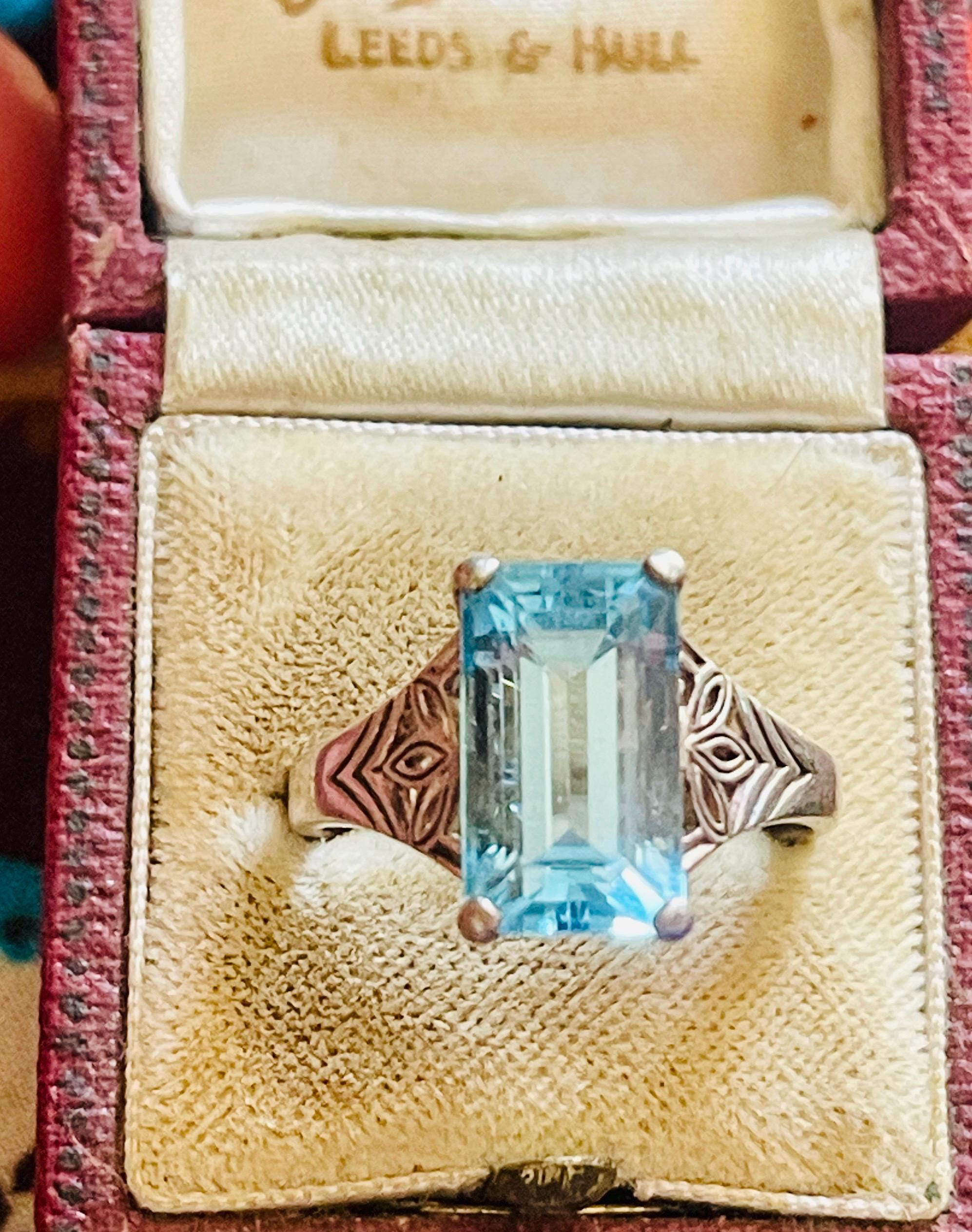 Art Deco Natural Aquamarine Ring: Everyday Platinum silver size 8.5 ring - Image 2