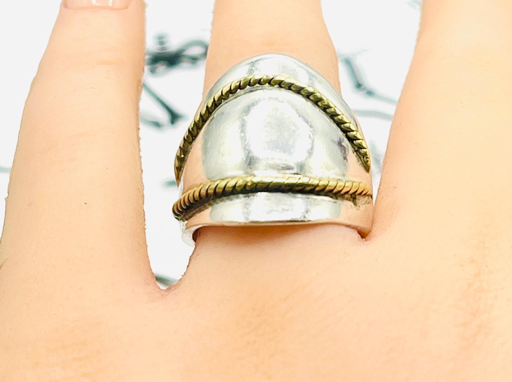 Sterling Silver and 18k yellow gold Dome Ring, Size 7 for her - Image 9