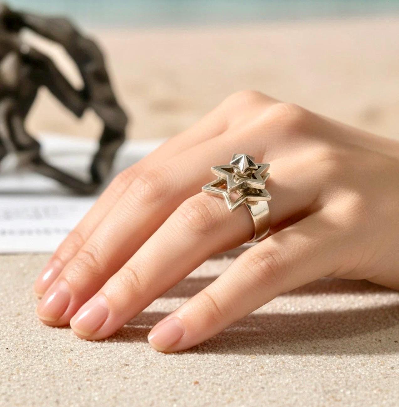 Unique spinning star Ring: Sterling Silver Band, Size 6 - Image 2