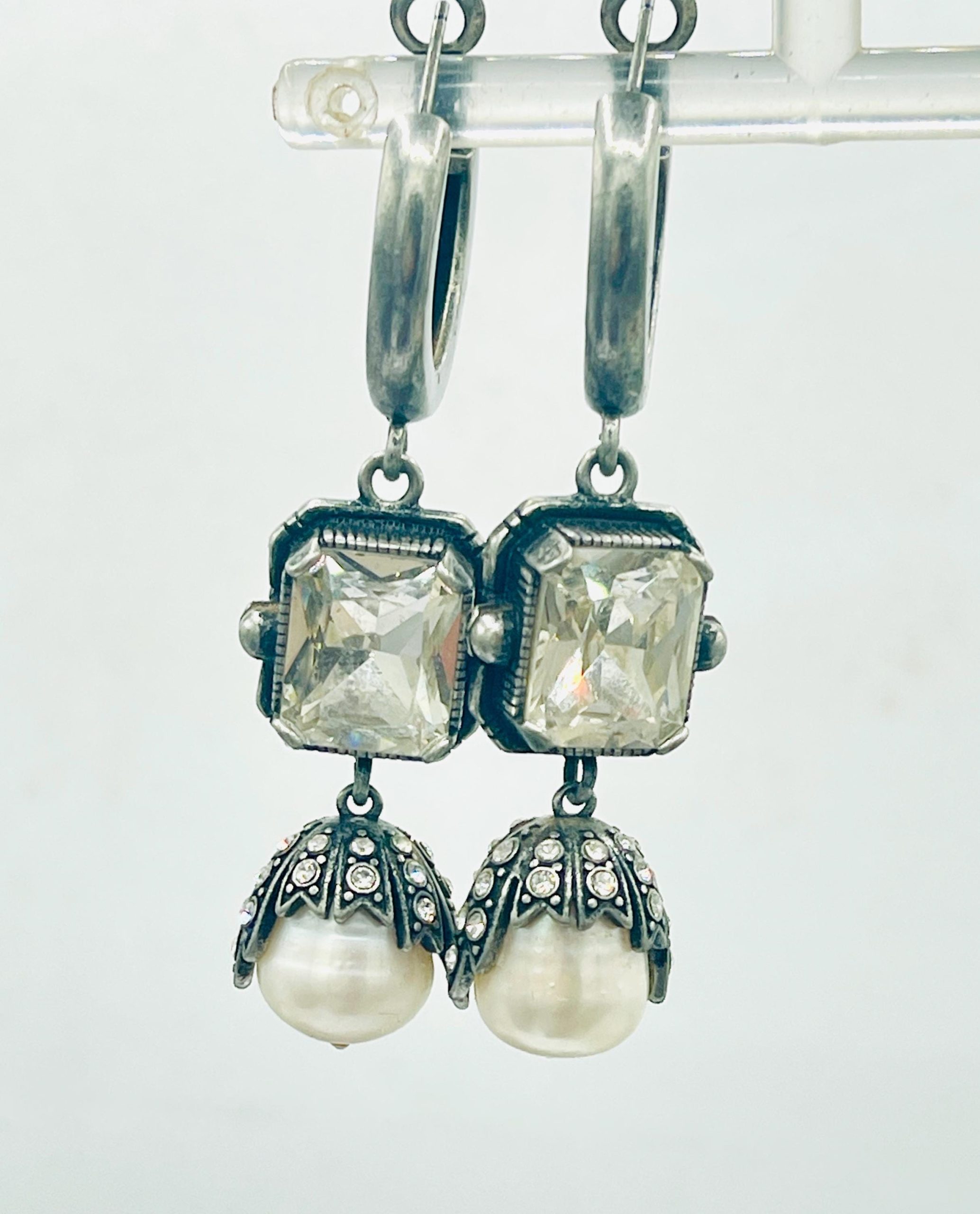 Alexander McQueen vintage crystal earrings- drop earrings - Image 5