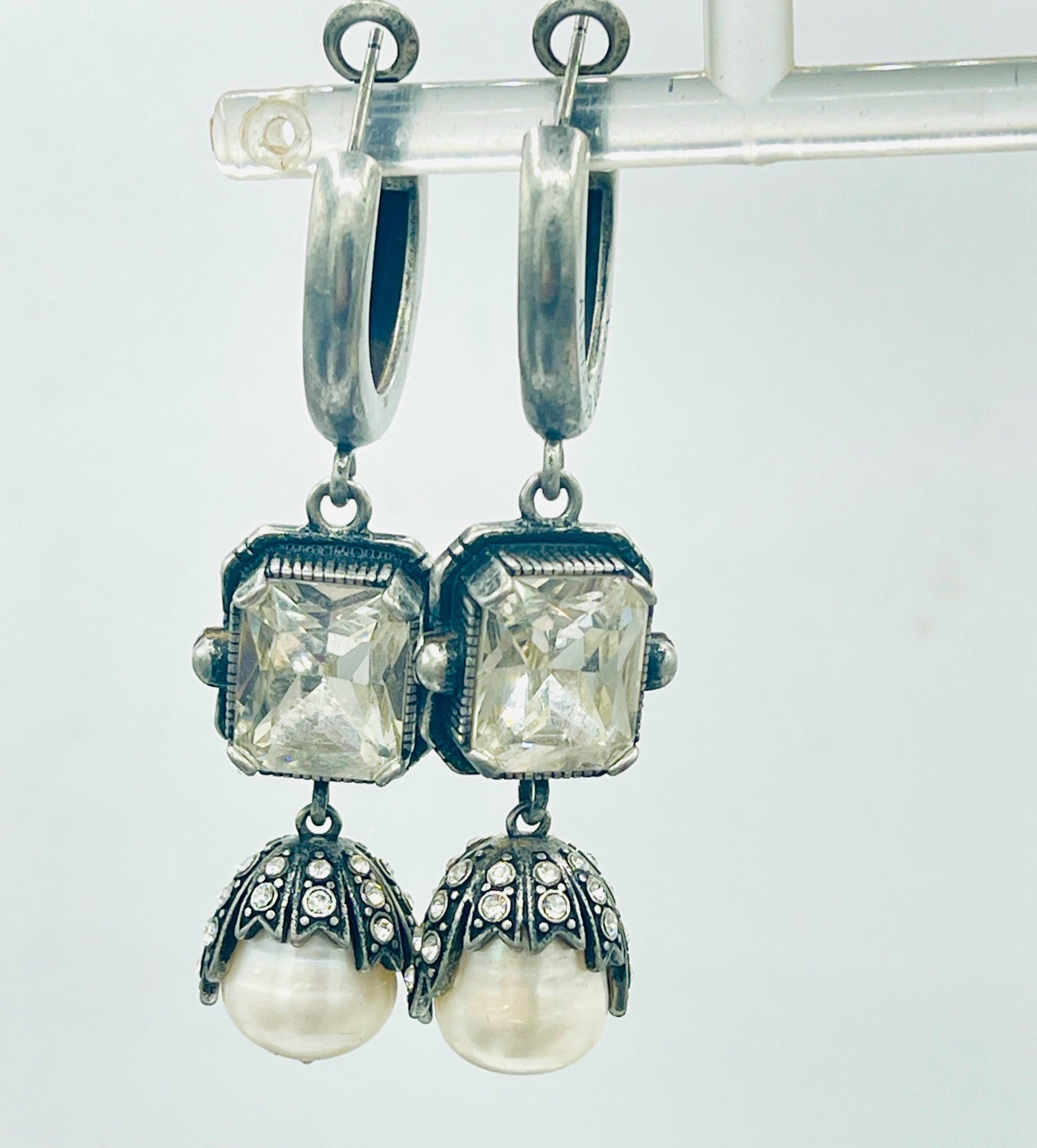 Alexander McQueen vintage crystal earrings- drop earrings - Image 4