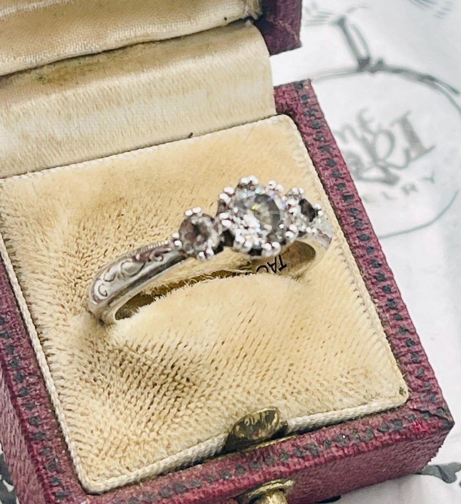 Tacori vintage three stone diamonique ring, Sterling Silver, Size 10