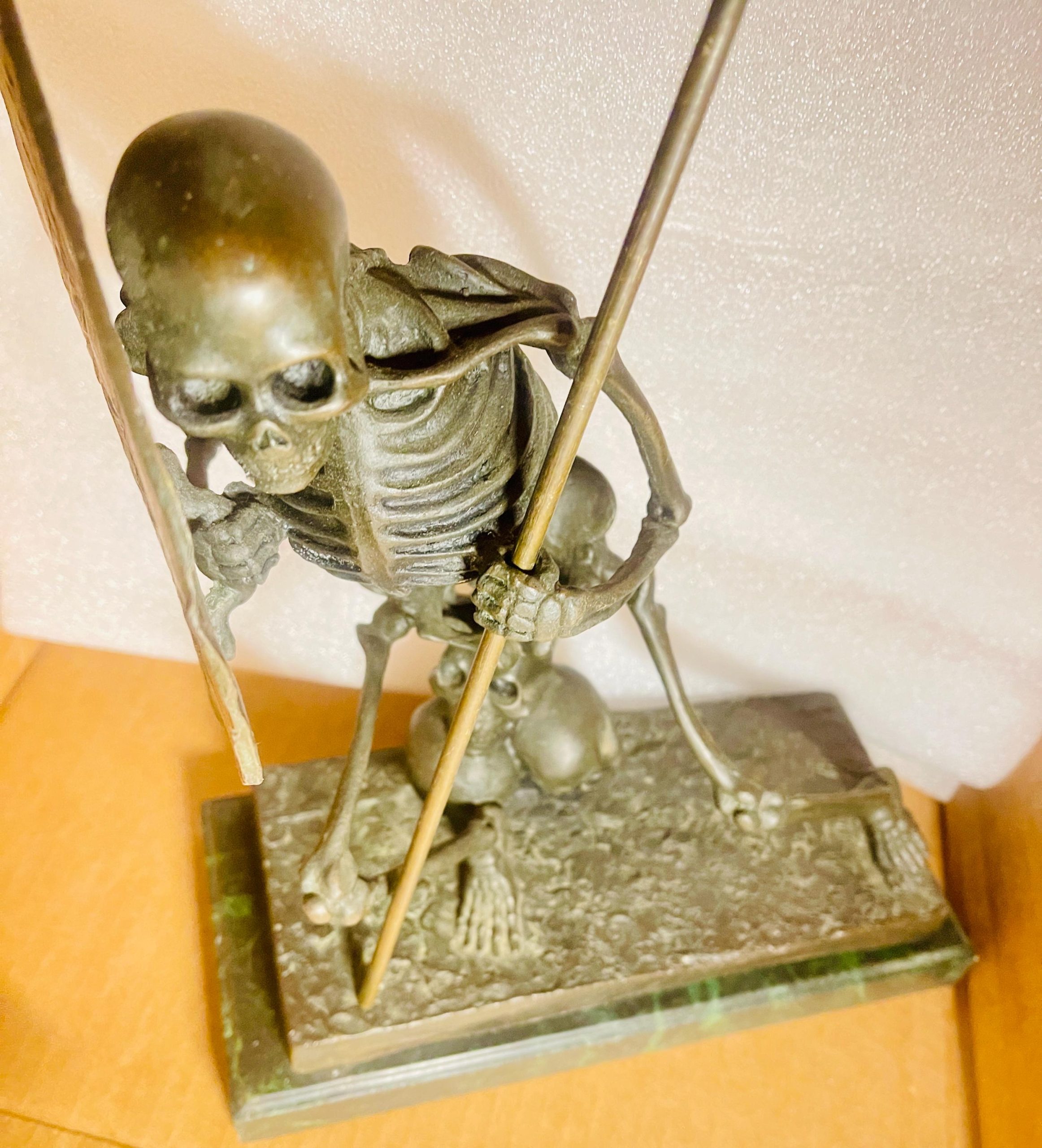 Bronze Warrior Skeleton Sculpture – Memento Mori Art, Milo Artist, Marble Base - Image 10