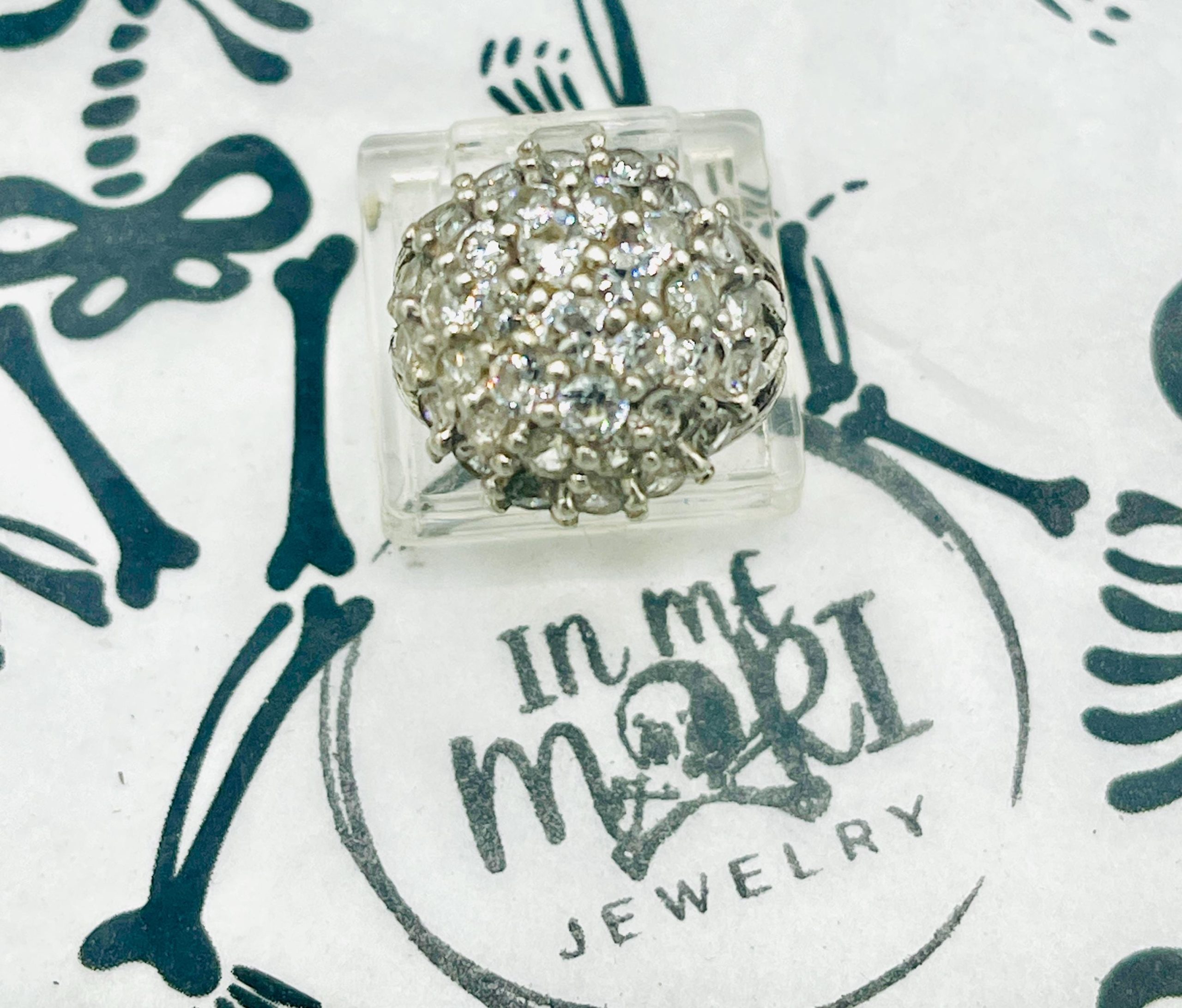 Sterling Silver topaz Dome Ring, Size 6 for her - Image 8