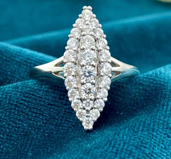 Vintage Gold or Silver Navette Ring - Image 7